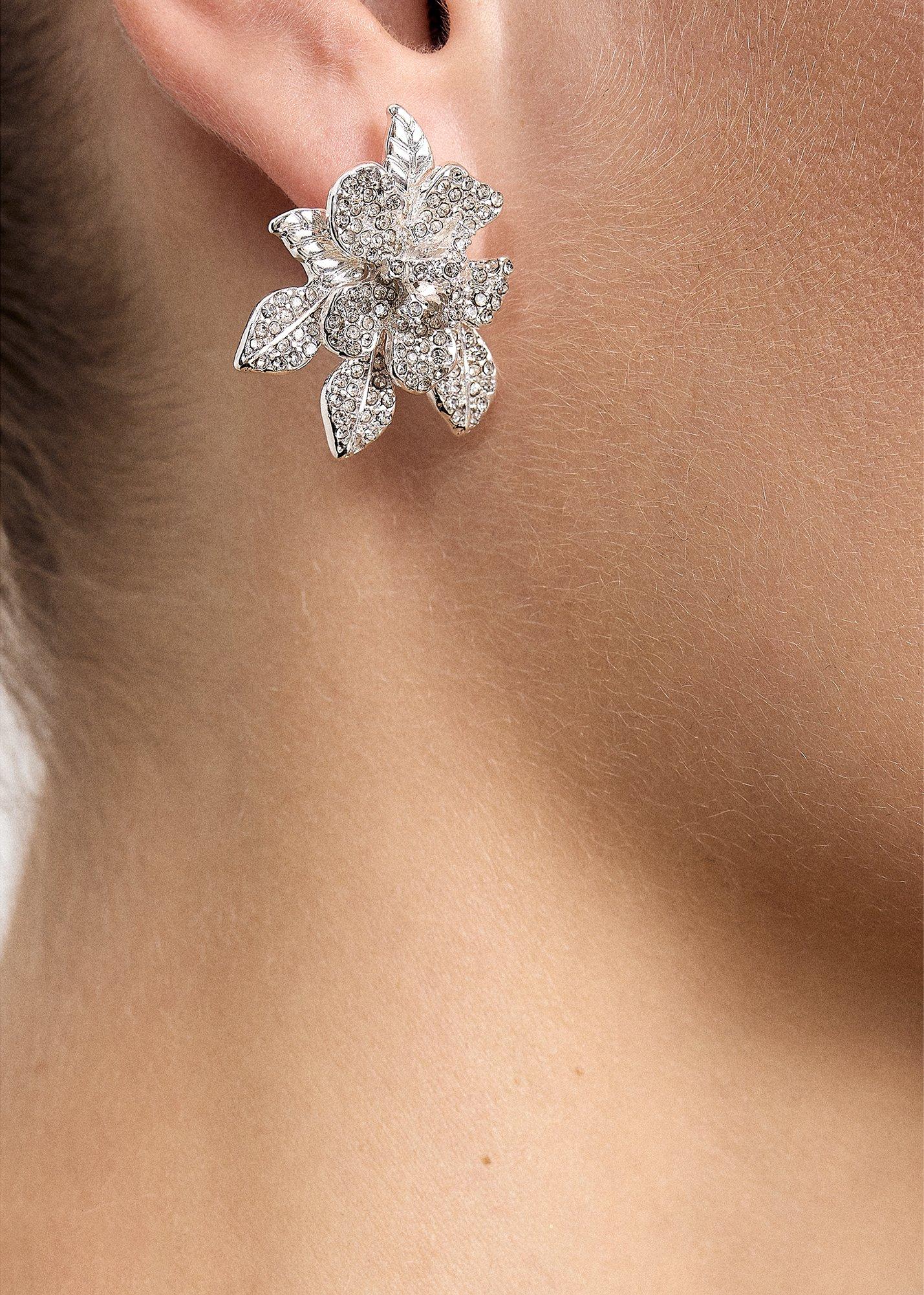 flower-sparkle-statement-earrings