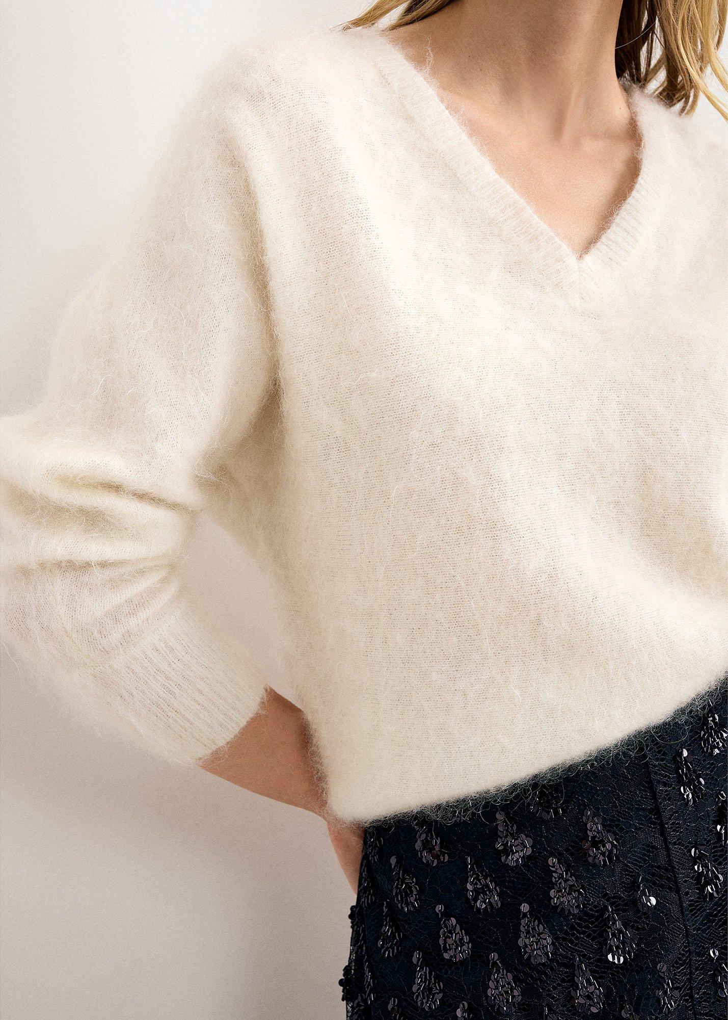 pamela-mohair-jumper