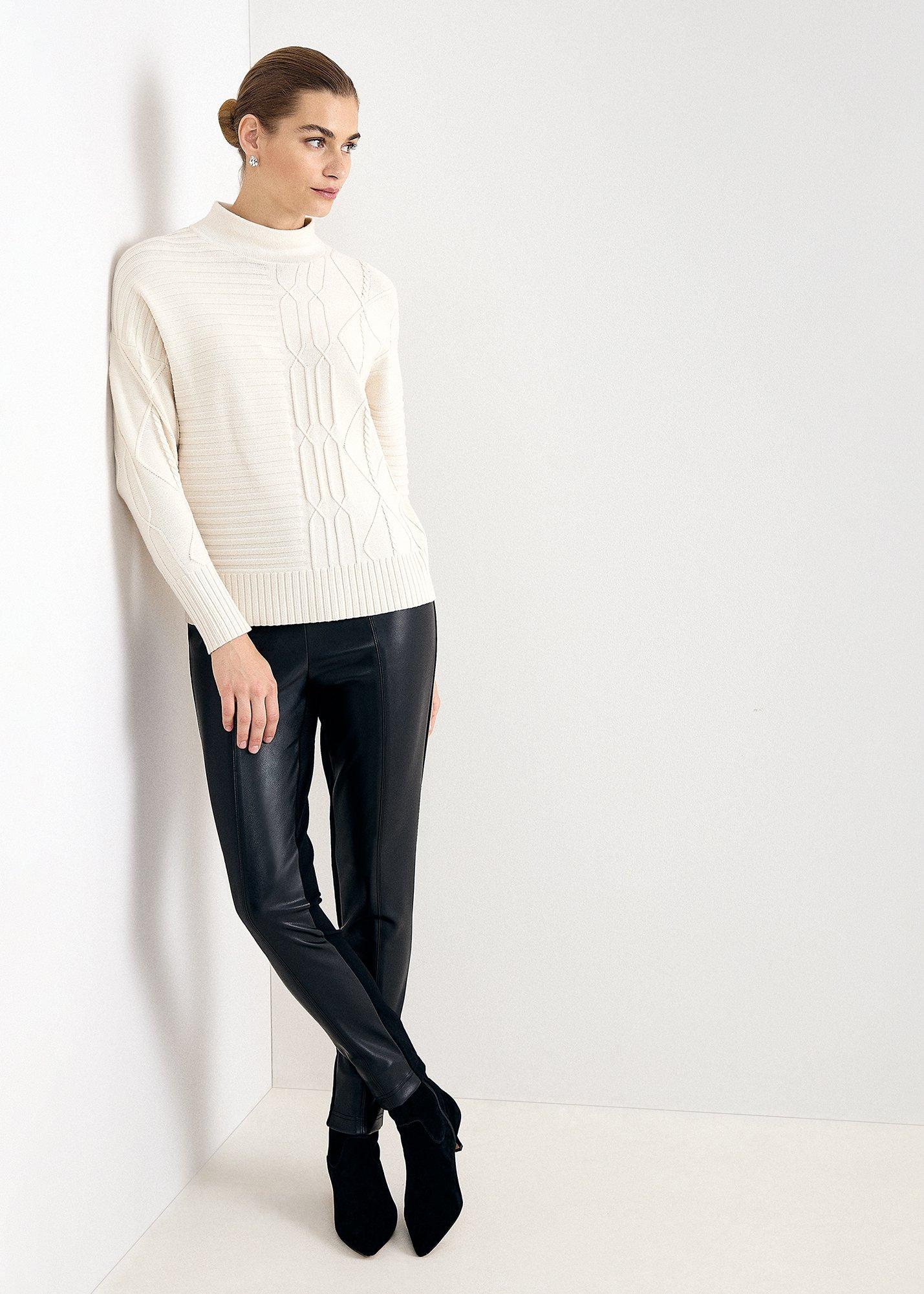 zinnia-cable-jumper