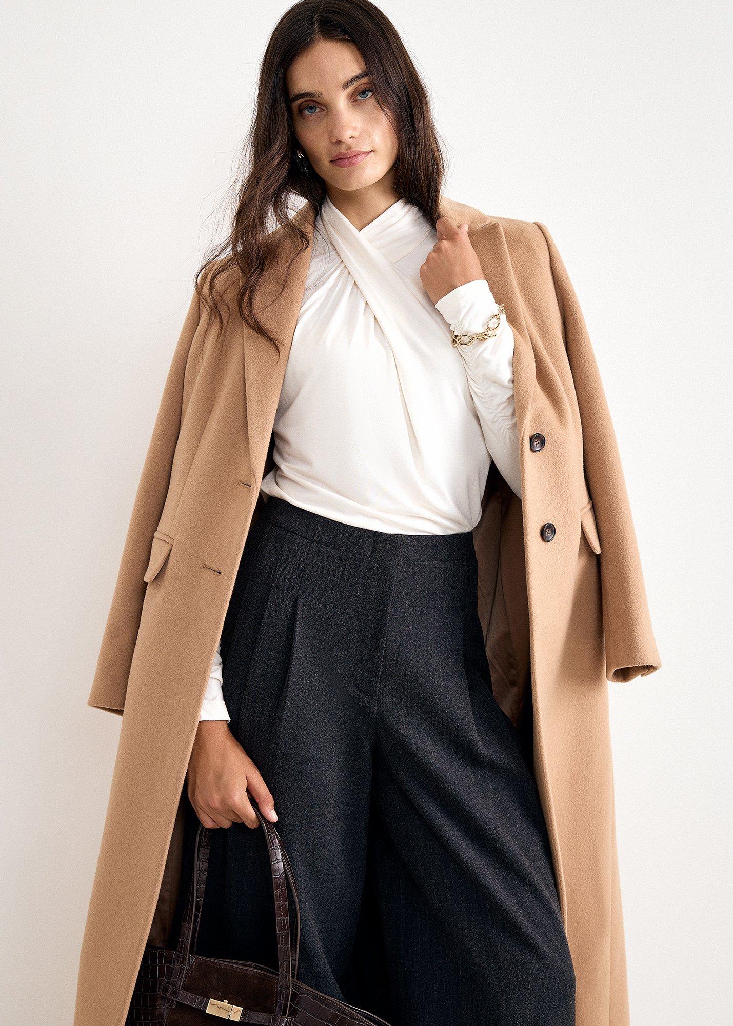 argy-twist-neck-top