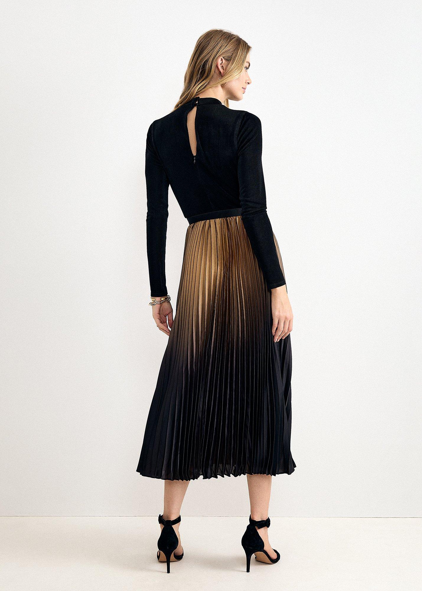 Meloni Ombr&eacute; Pleated Shift Dress