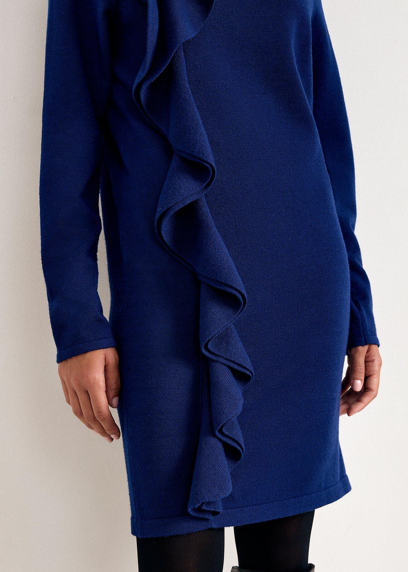 lala-ruffle-knit-dress