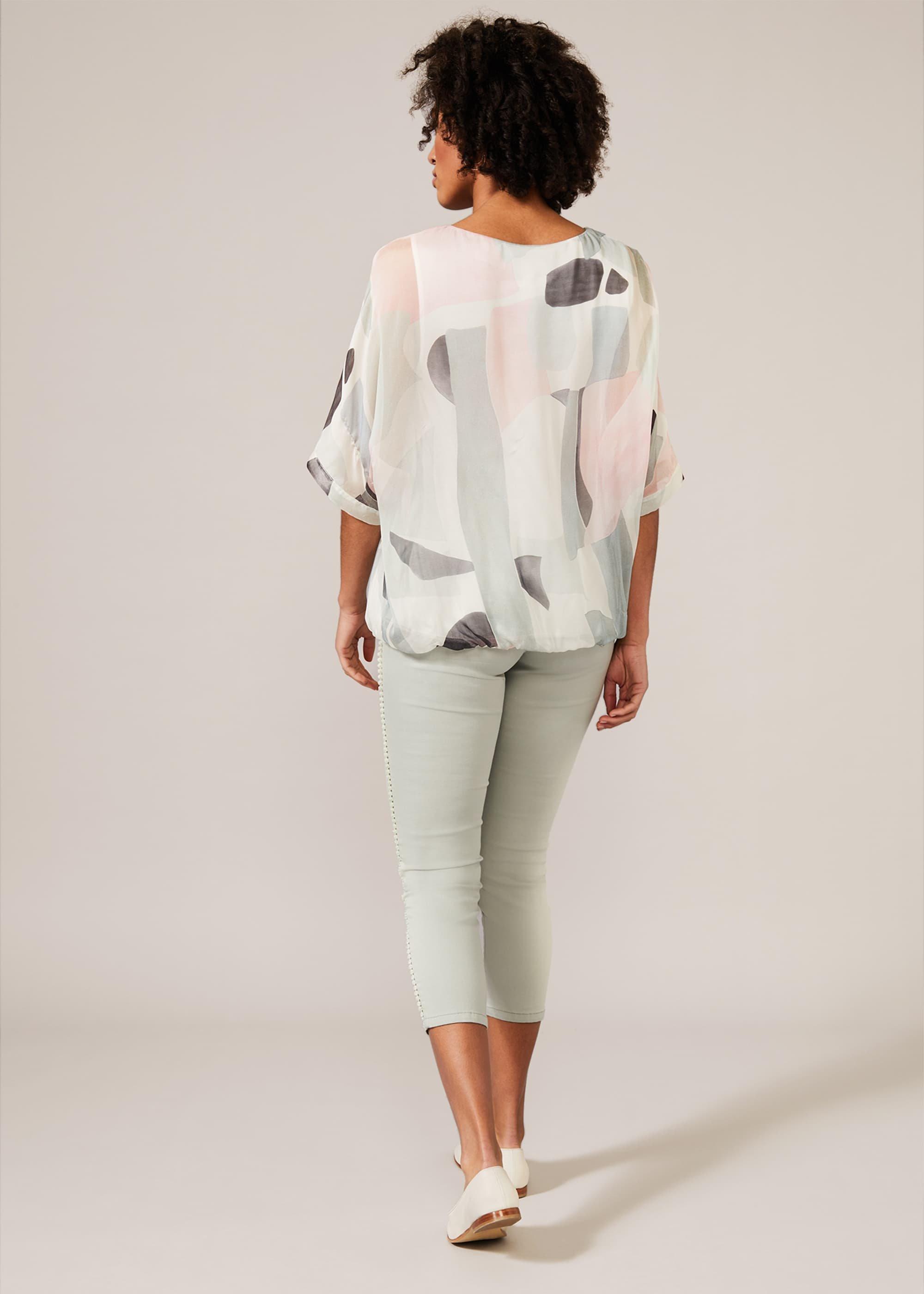 Pixie Picot Edge Jean