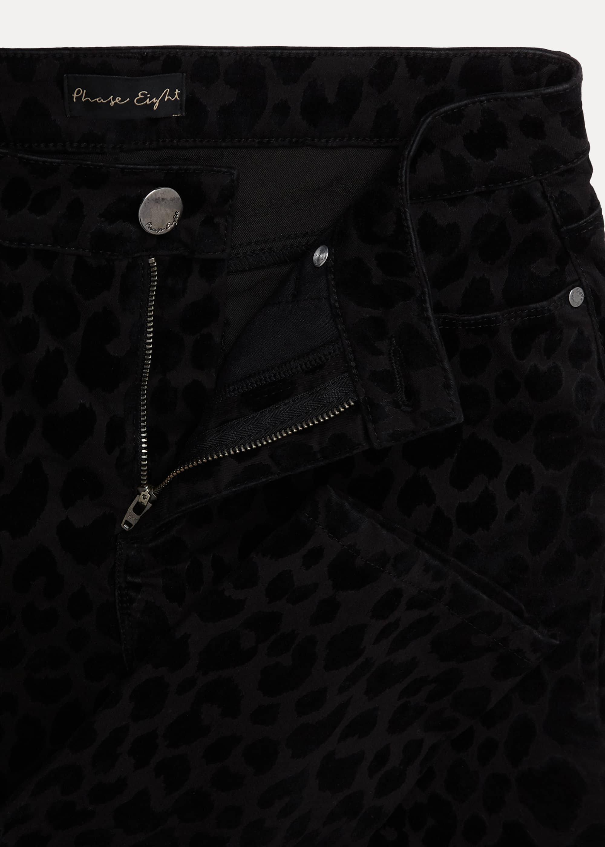 Jaimie Flocked Jeans