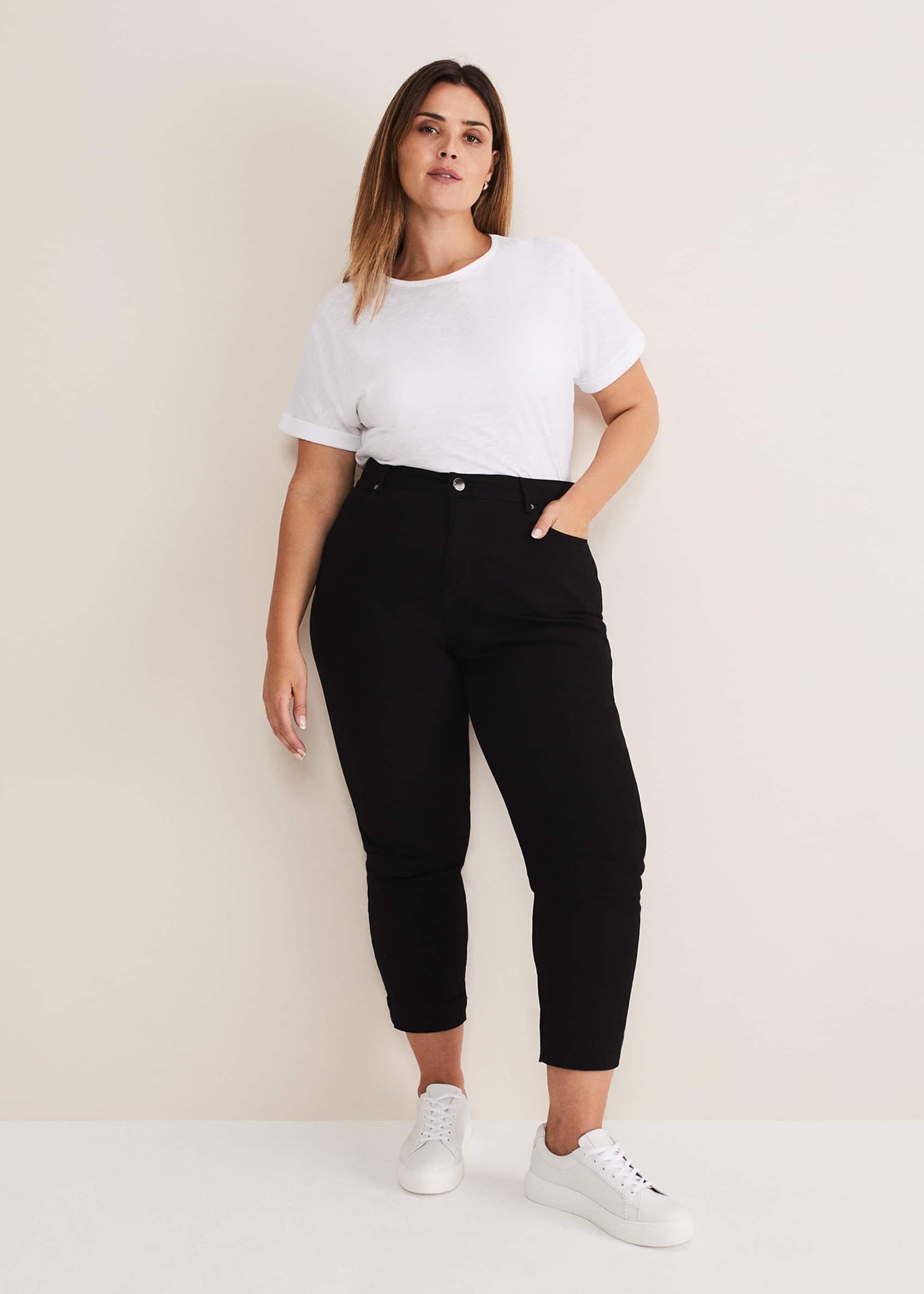 Ocha Straight Leg Jeans Short