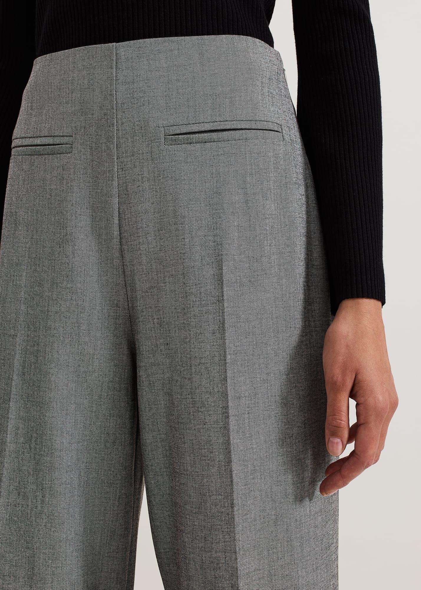 Dilly Pleat Detail Wide Leg Trouser