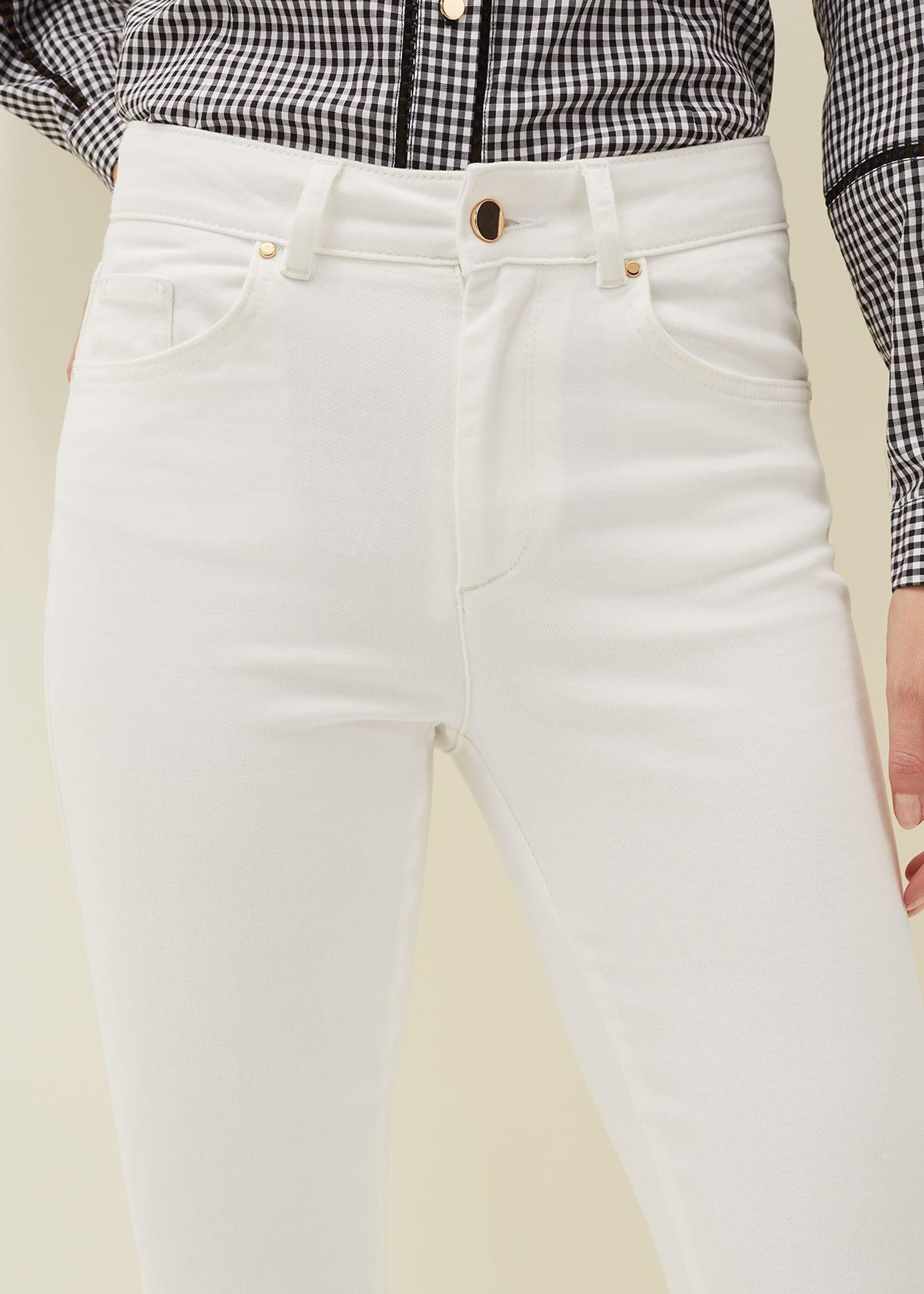 Mea White Jean