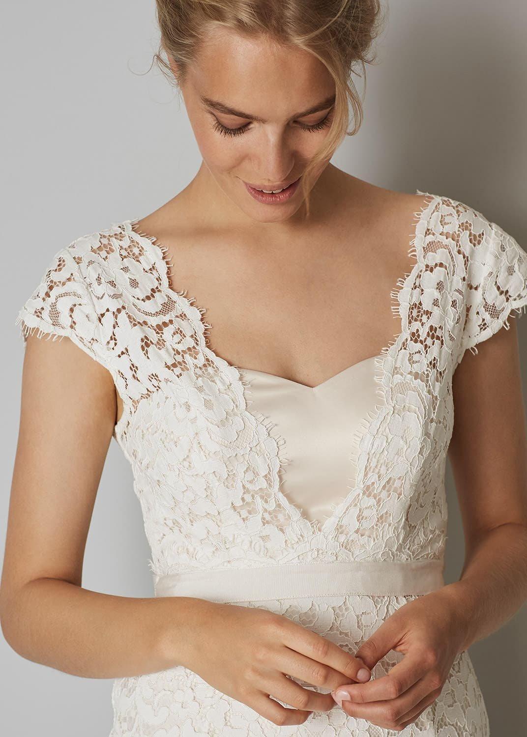 Maegen Lace Wedding Dress