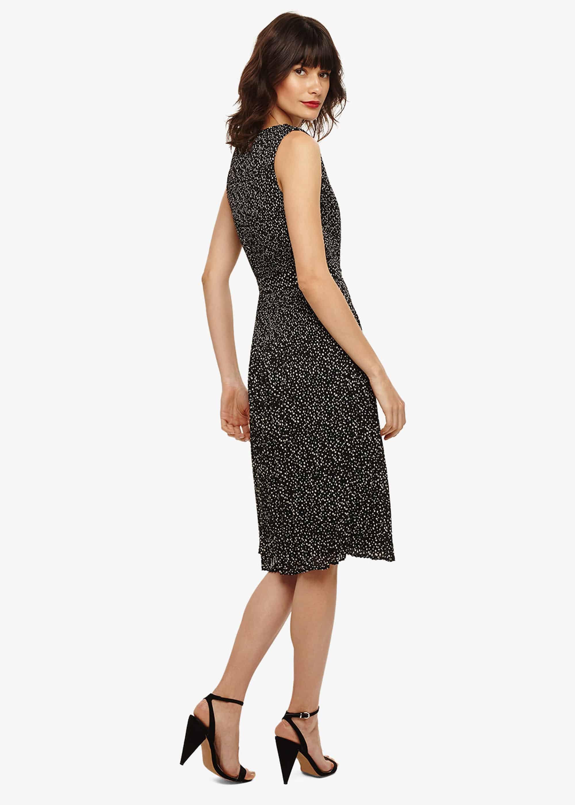 Kata Spot Pleat Dress
