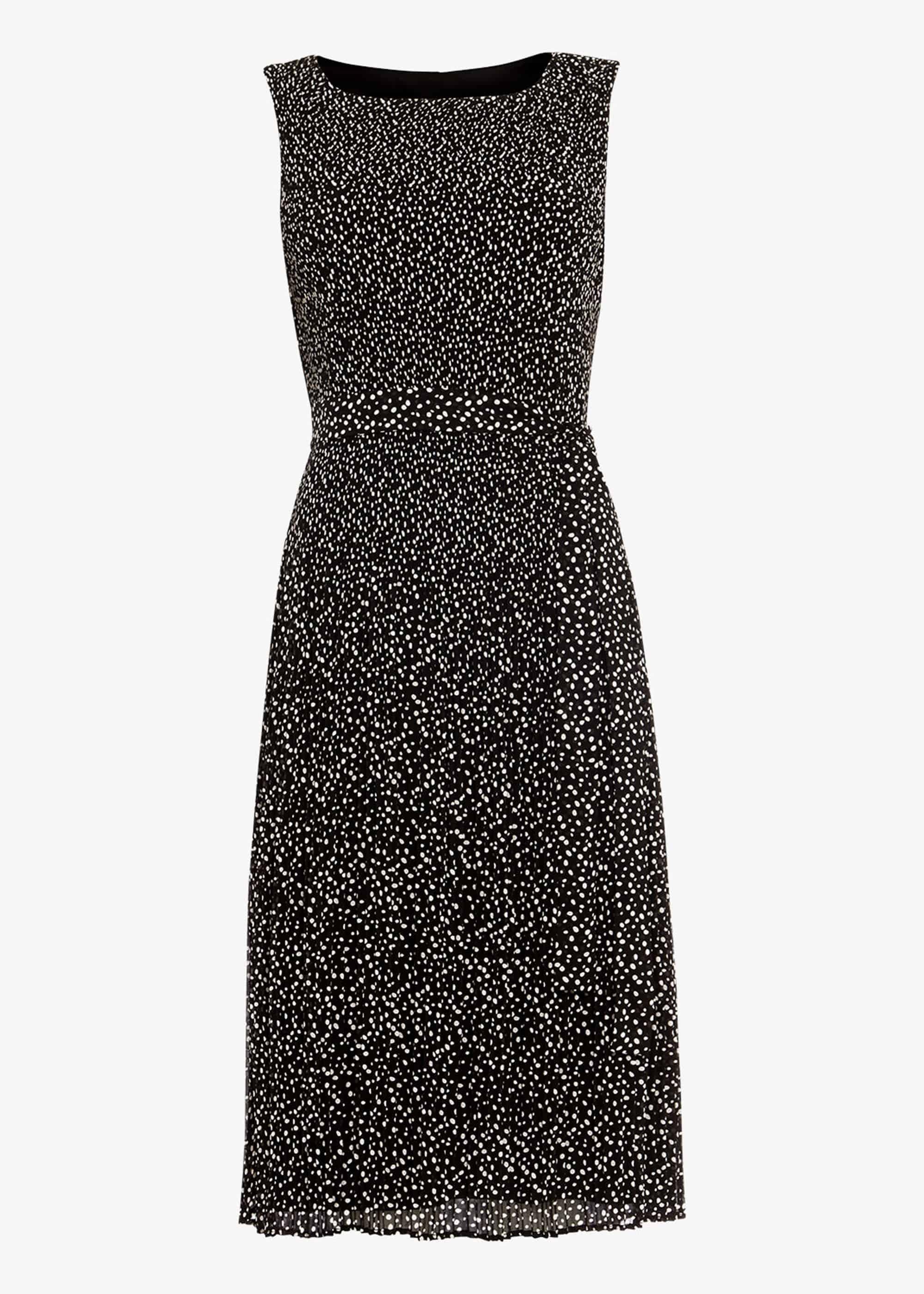 Kata Spot Pleat Dress