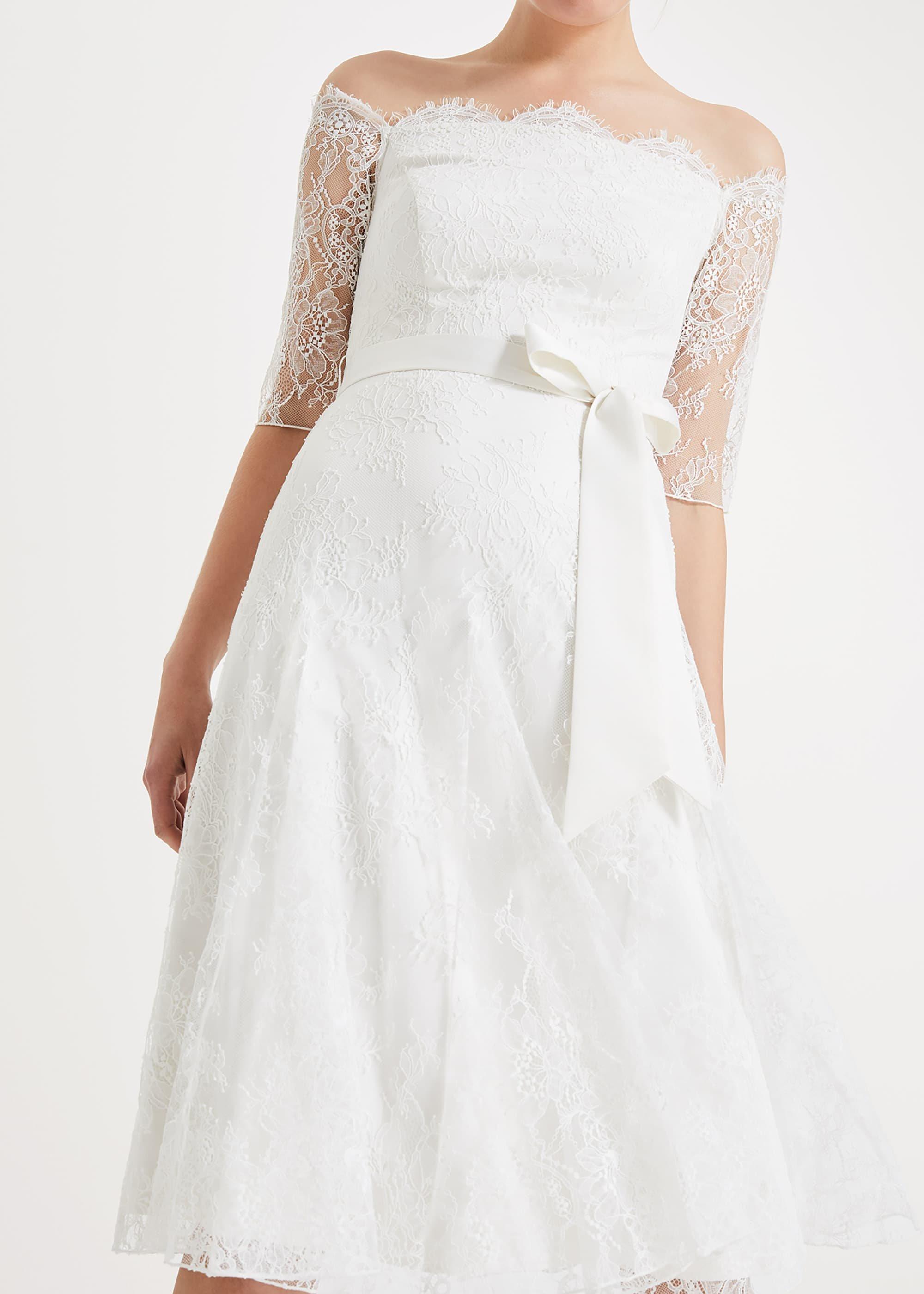 Evette Lace Wedding Dress