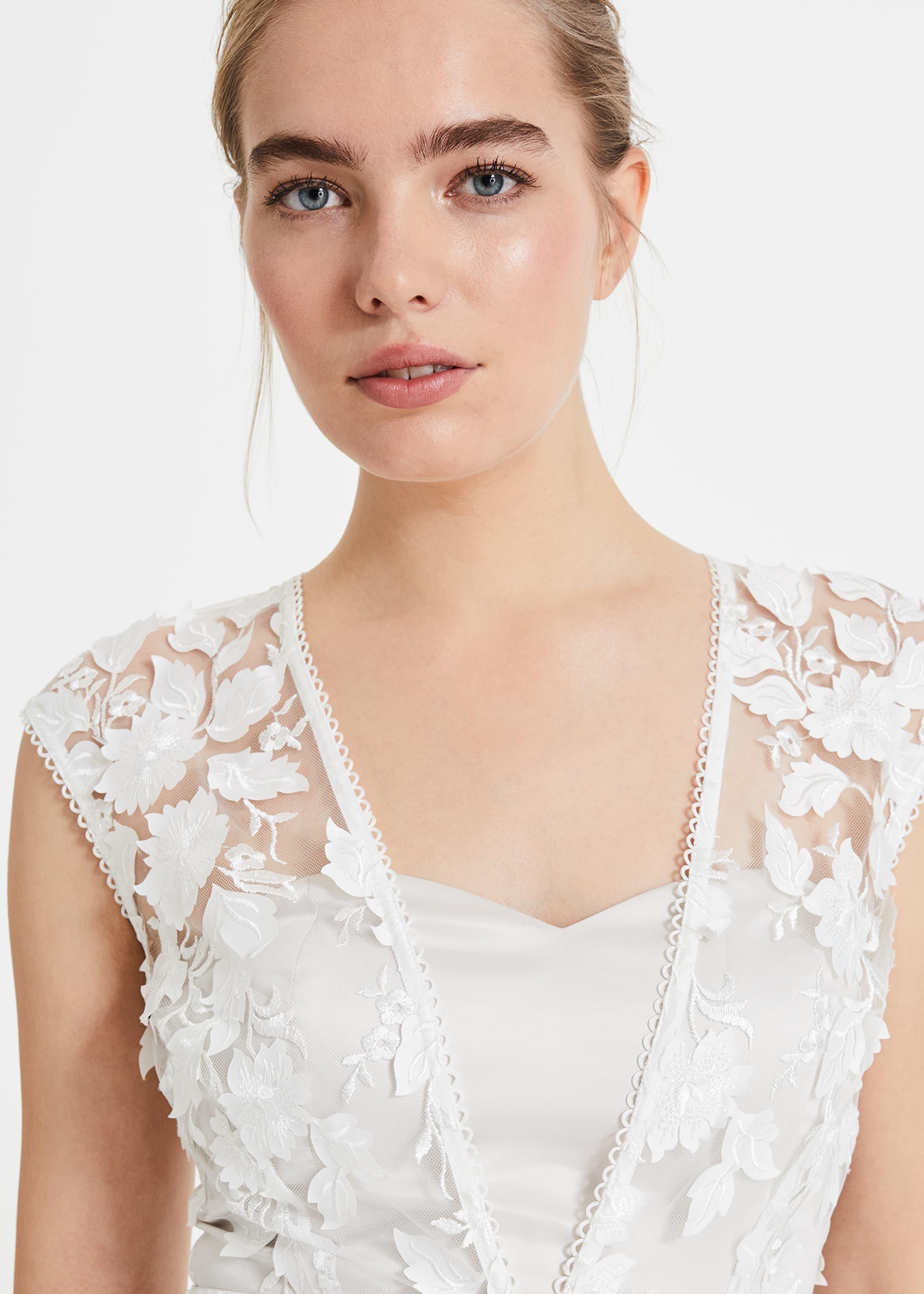 Peony 3d Lace Wedding Dress