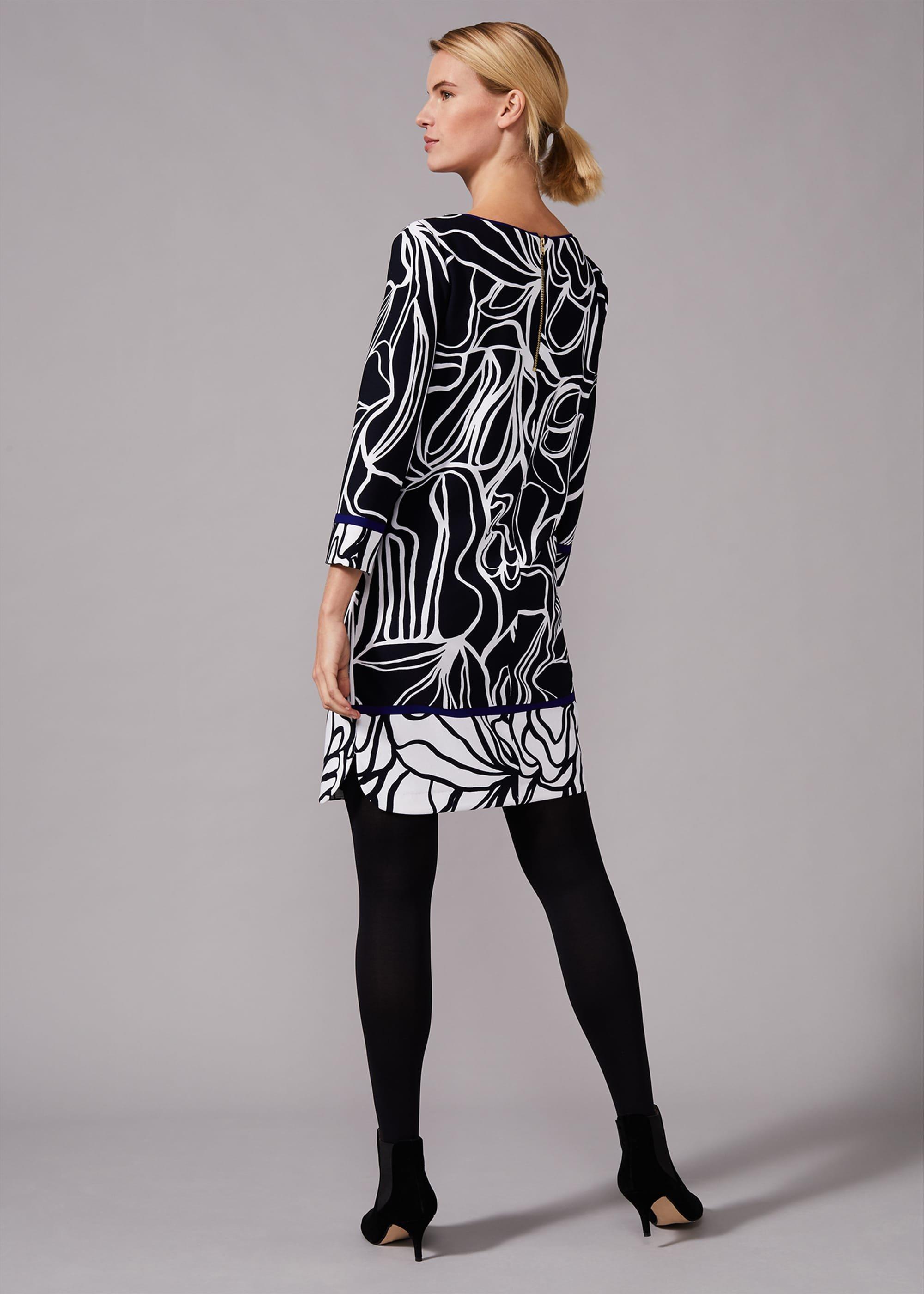 Shisui Linear Print Dress