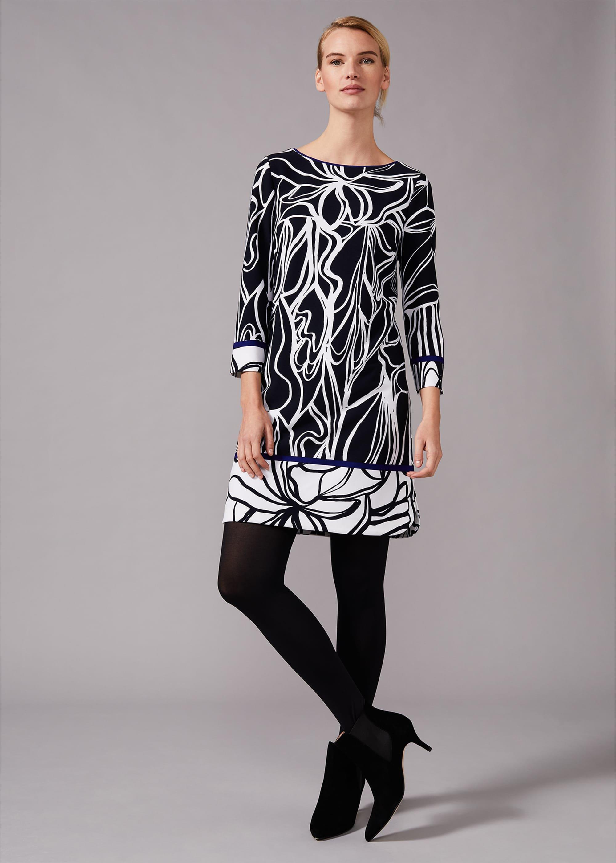 Shisui Linear Print Dress