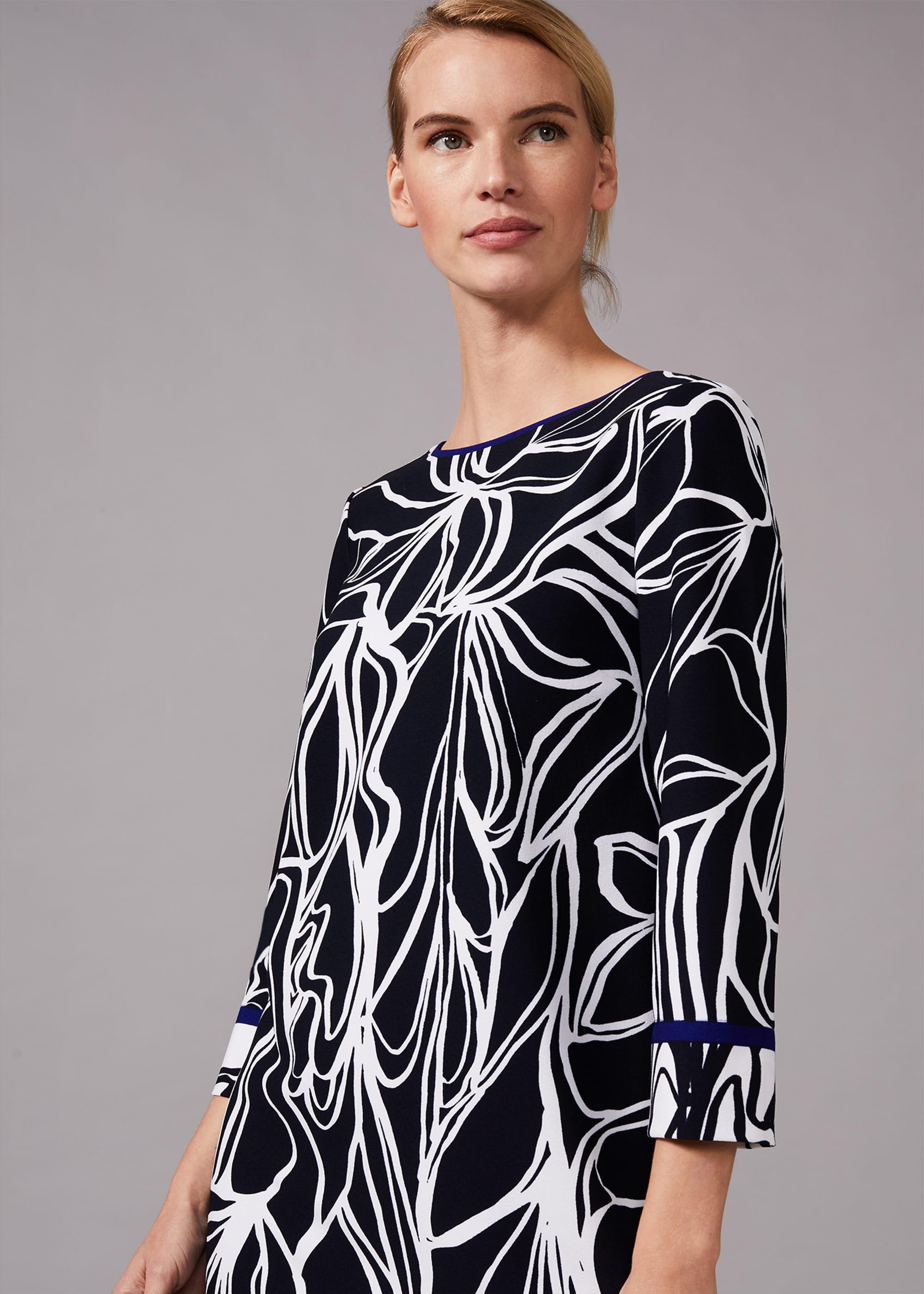 Shisui Linear Print Dress