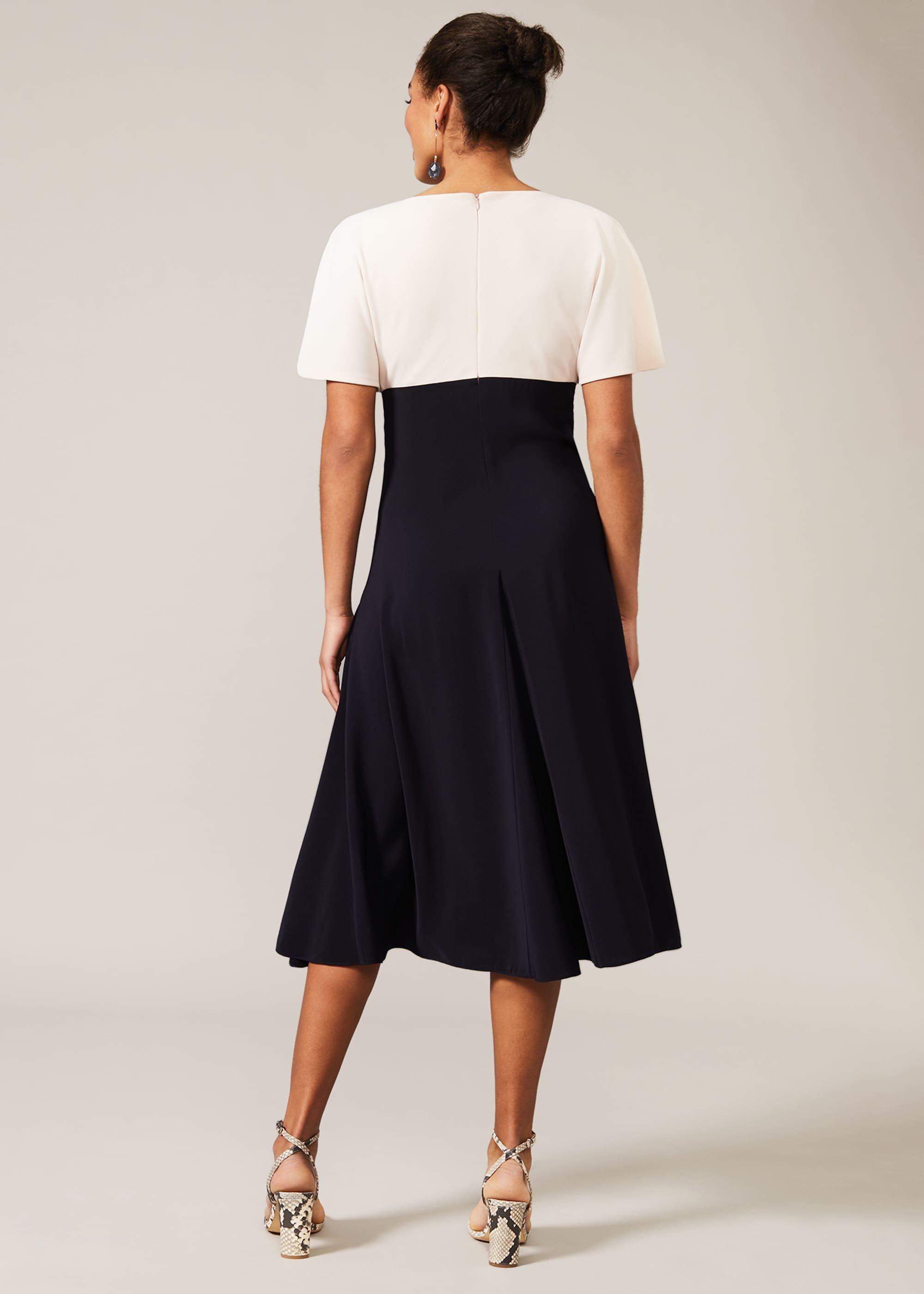 Ivee Colourblock Swing Dress