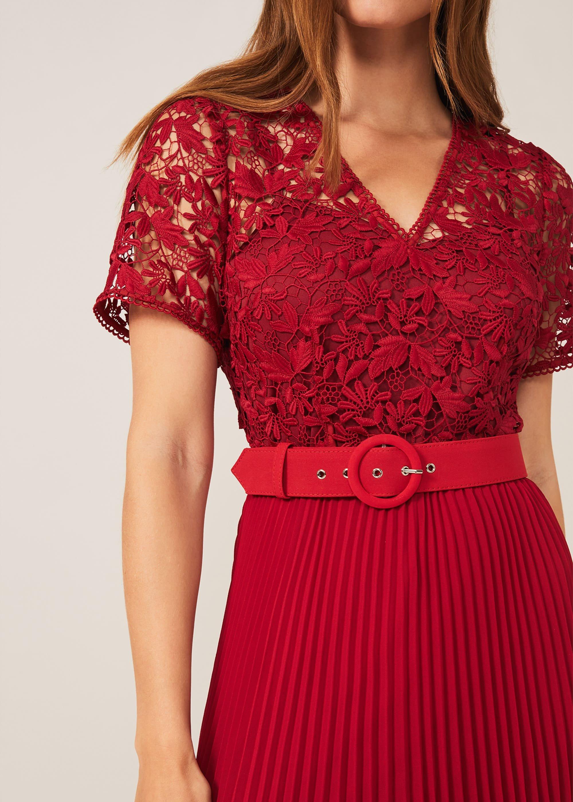 Dana Lace Pleated Dress