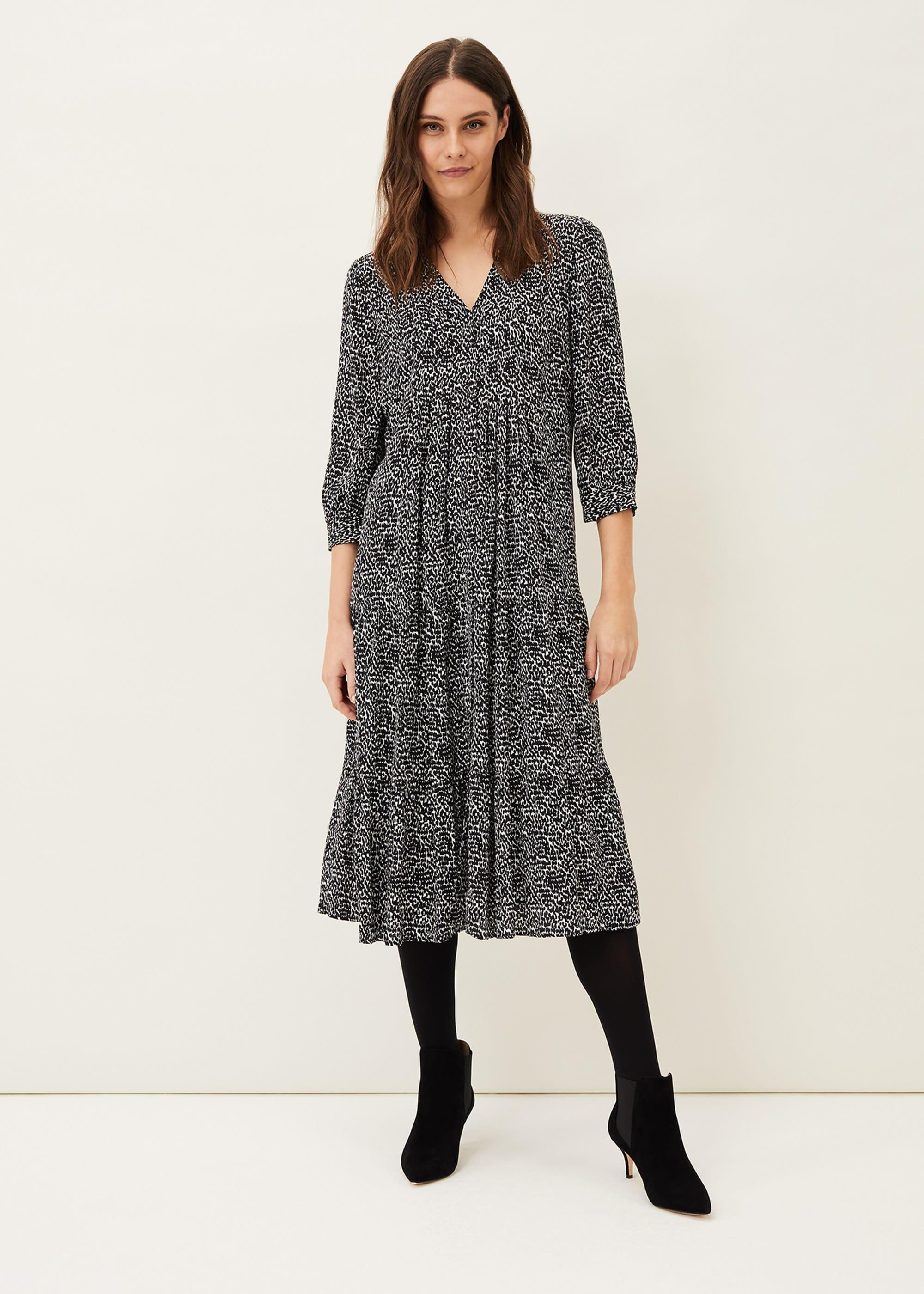 Penele Midi Dress outfit
