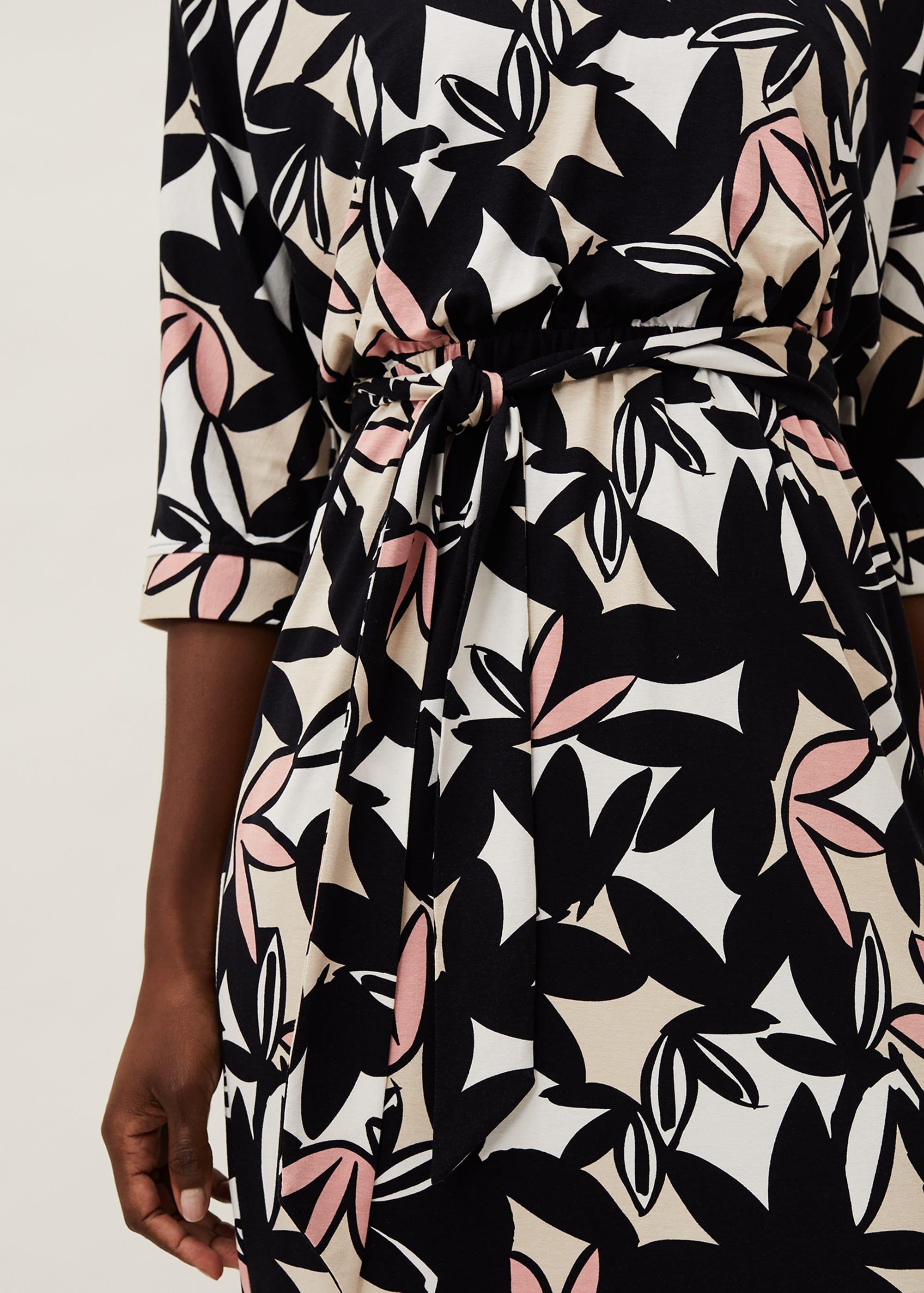 Gwin Leaf Print Dress