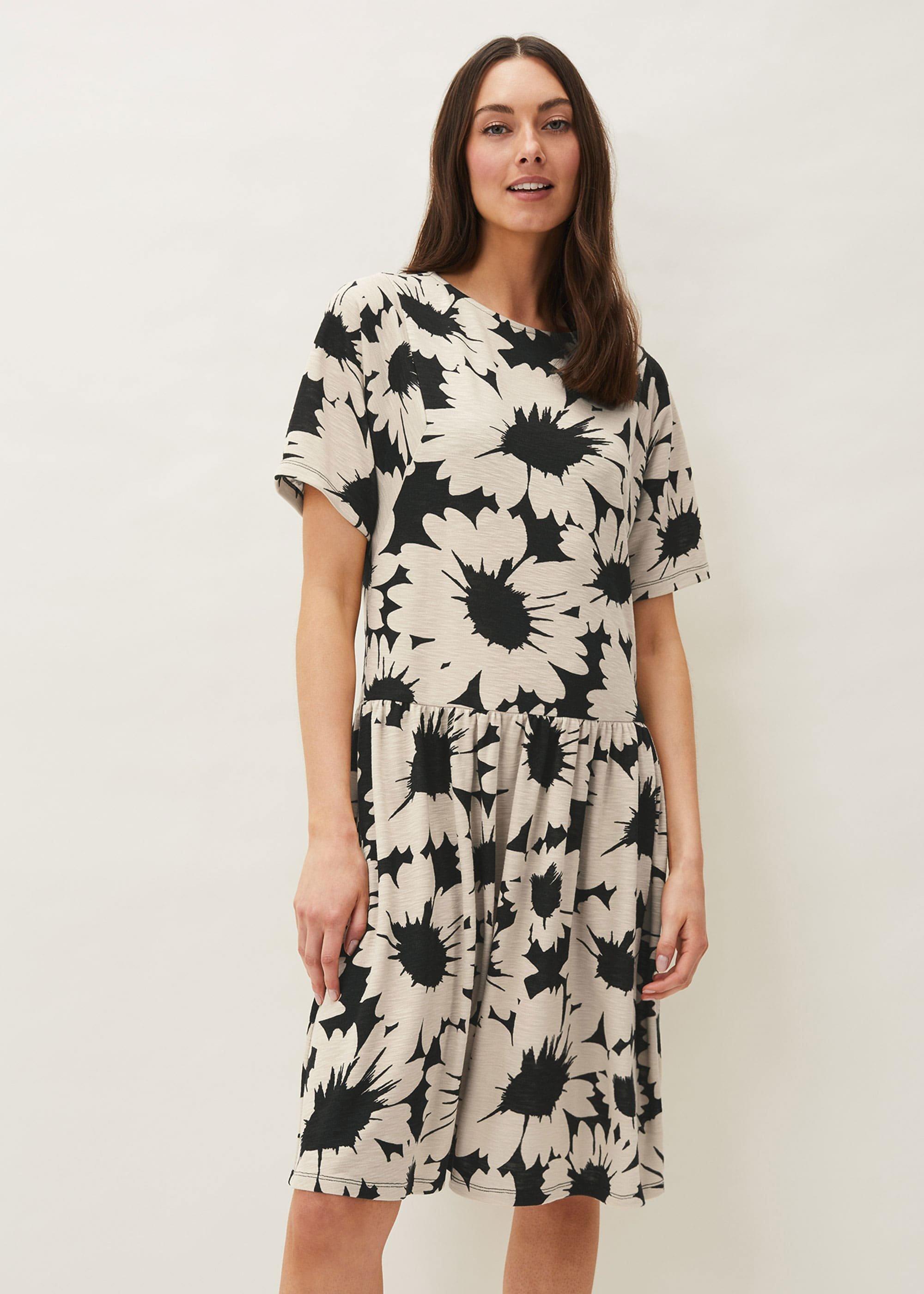Daisy Print Swing Dress
