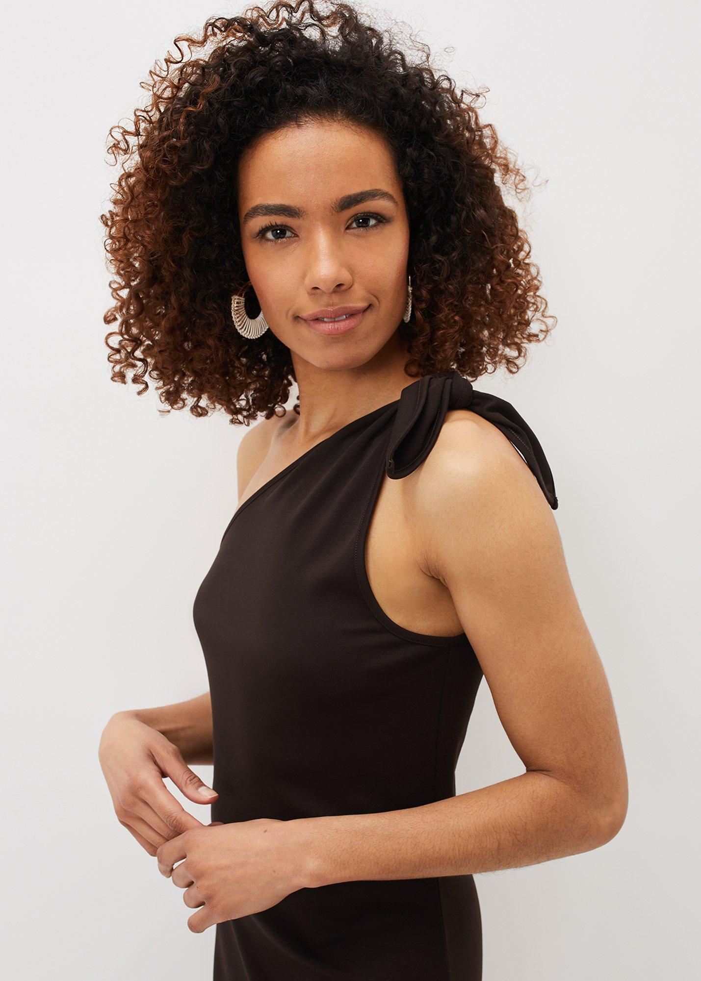 Adelyn One Shoulder Maxi Dress