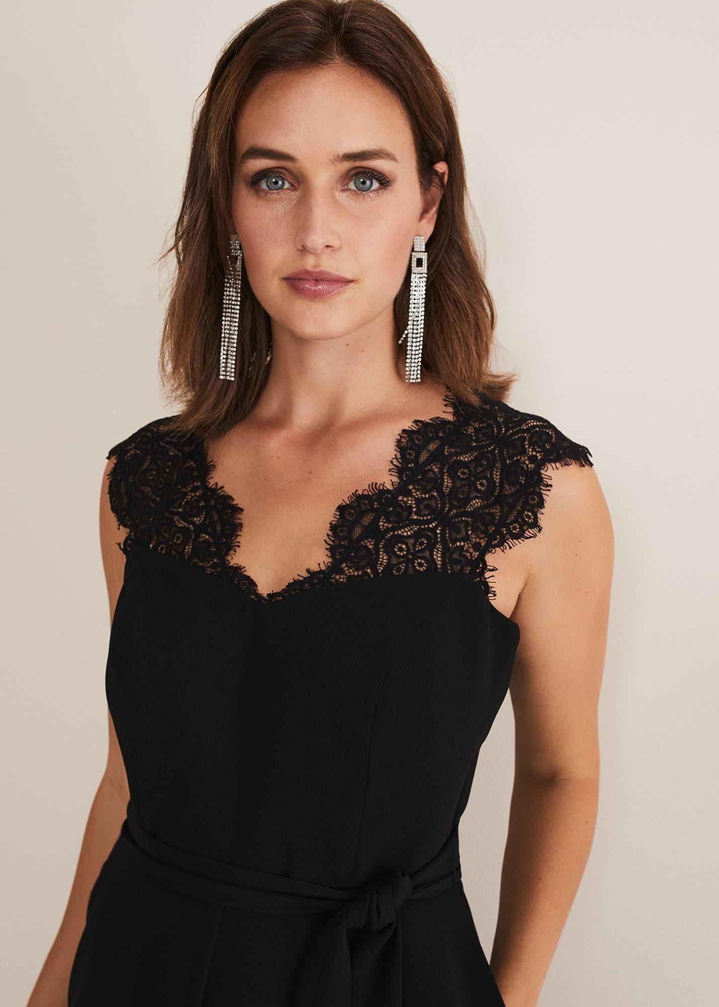 Lia Sleeveless Lace Detail Jumpsuit