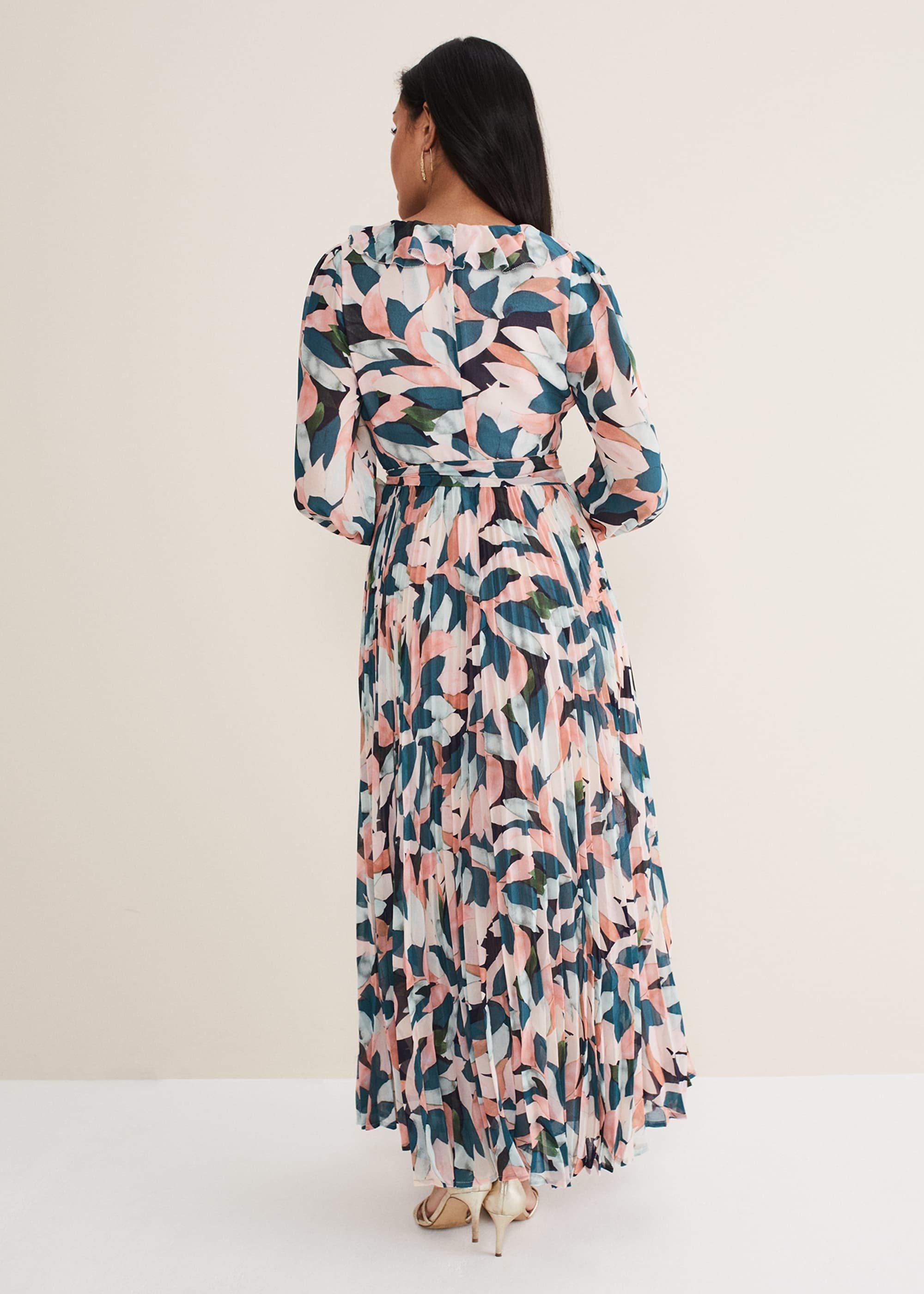 Petite Averie Floral Maxi Dress