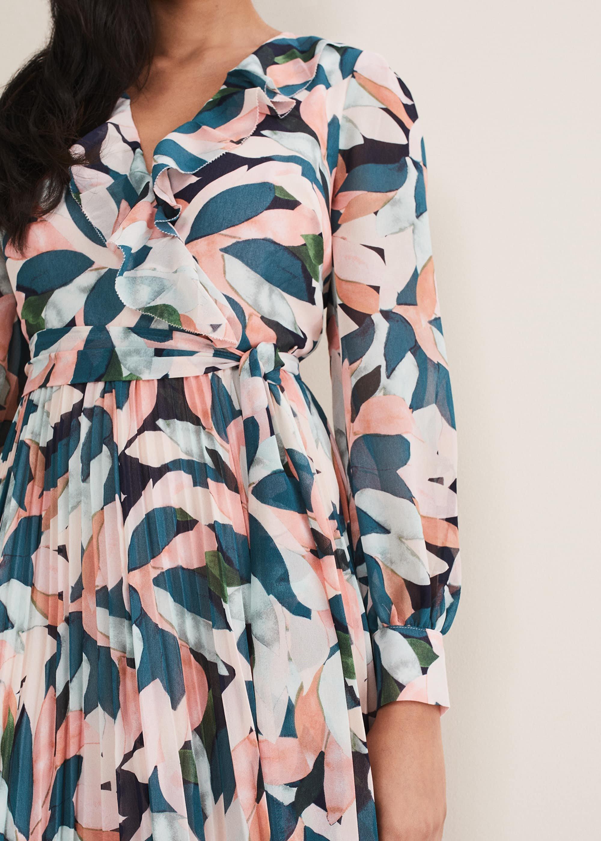 Petite Averie Floral Maxi Dress