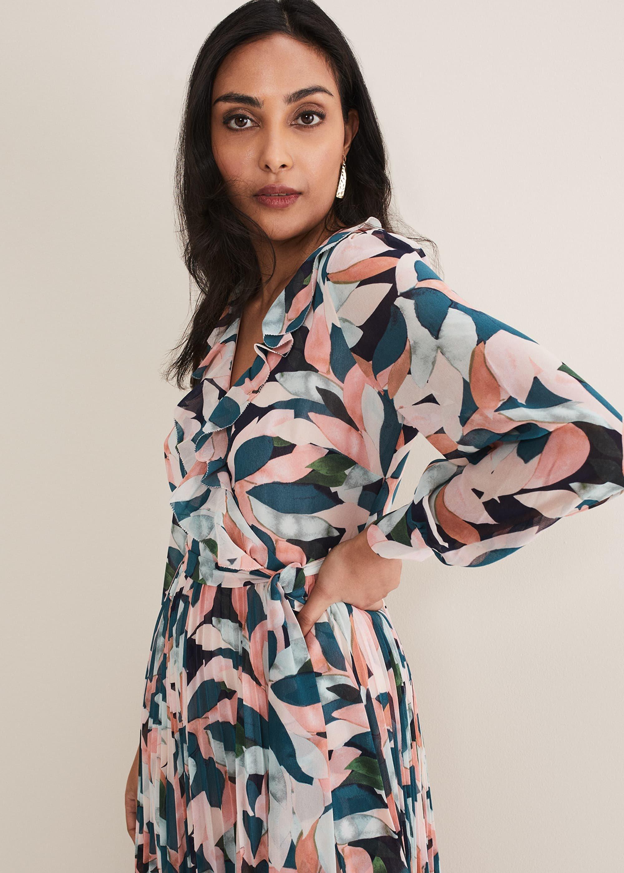 Petite Averie Floral Maxi Dress