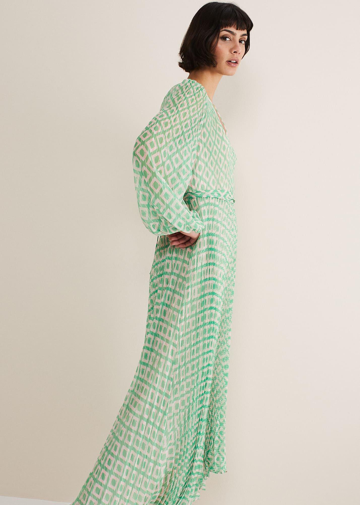 Roxanna Pleated Diamond Maxi Dress