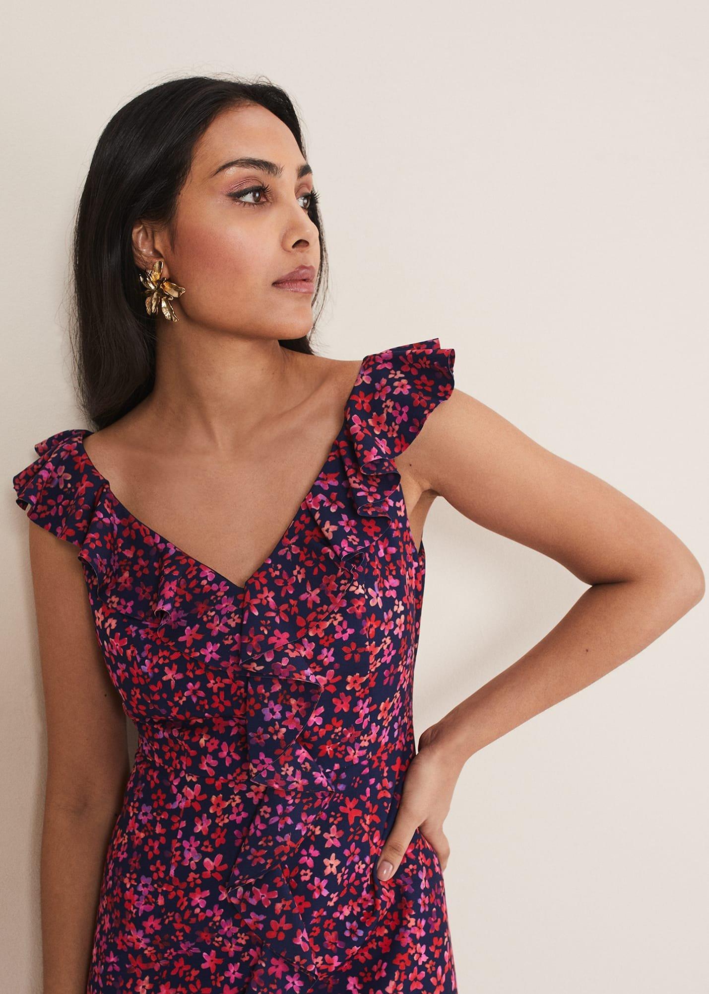 Petite Viola V-Neck Ditsy Frill Dress