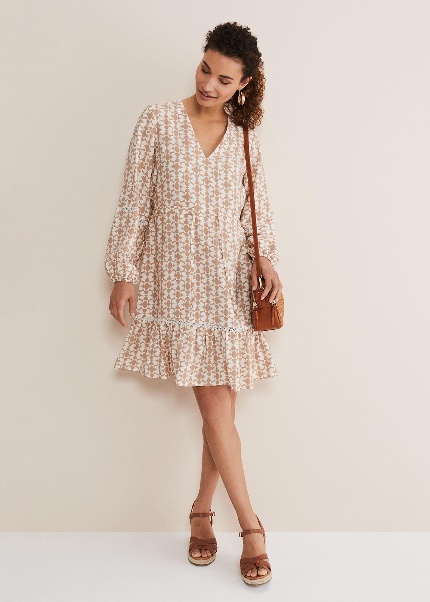 kesia-geo-print-swing-dress