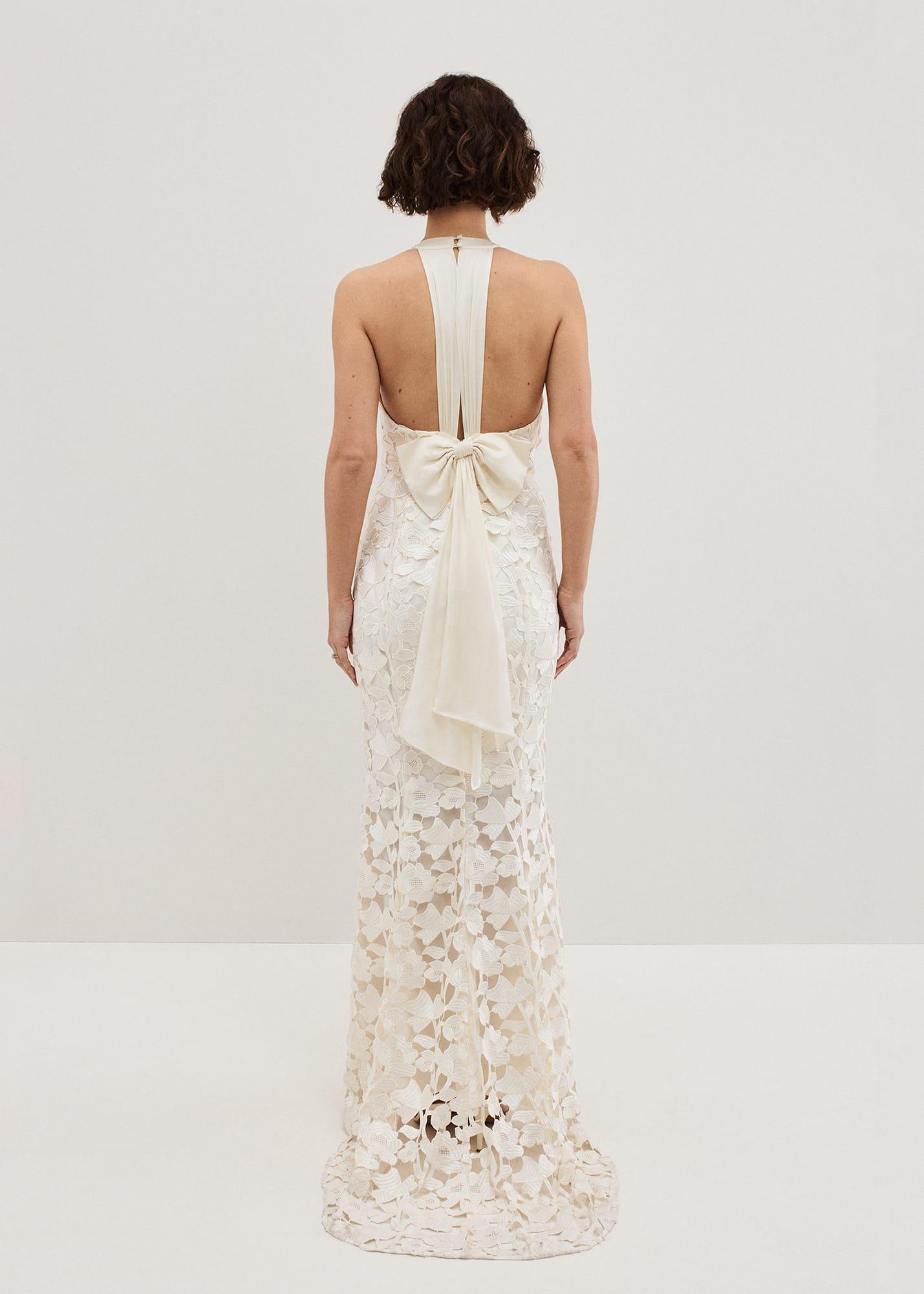 Olivia Lace Wedding Dress