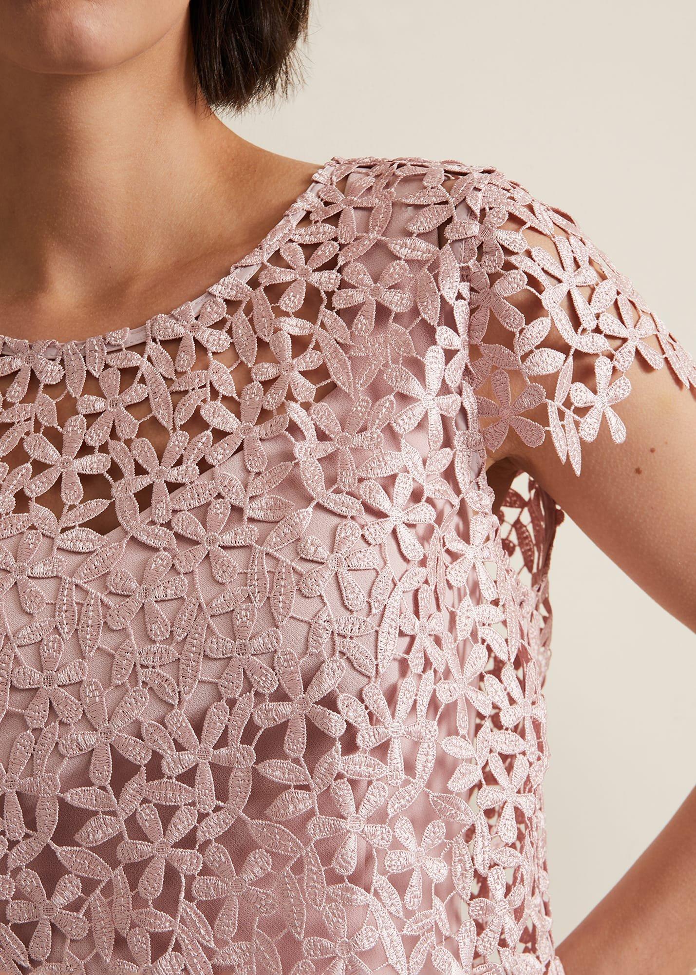 Daisy Lace Midi Dress
