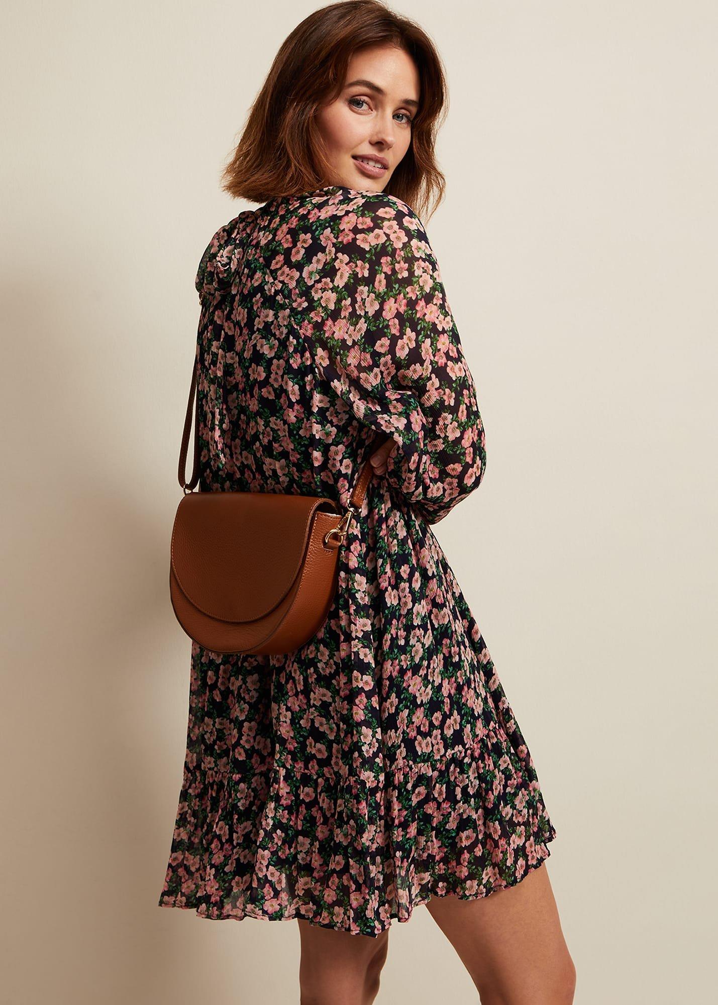 betty-floral-print-swing-dress