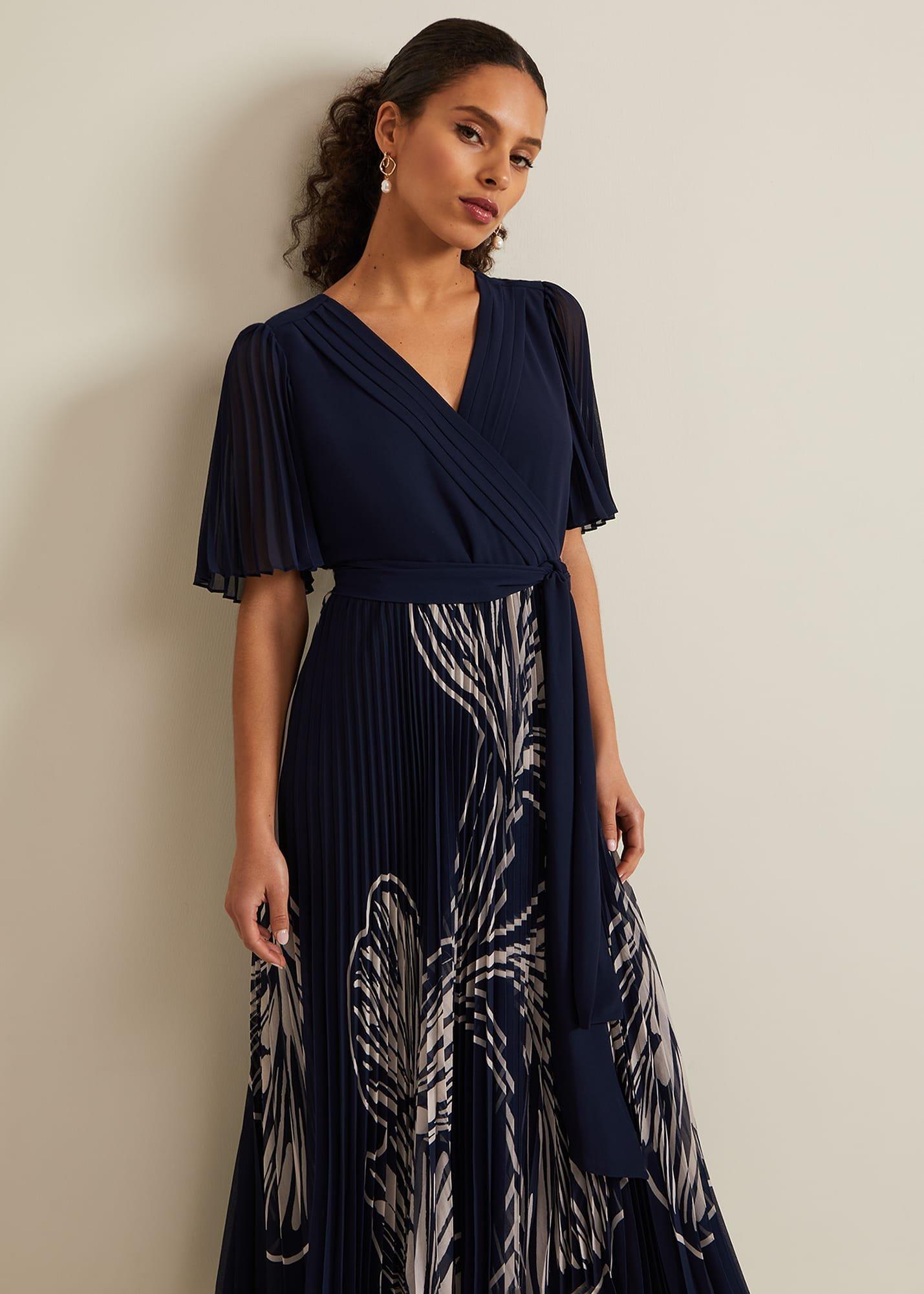 Petite Abigail Printed Pleat Midaxi Dress
