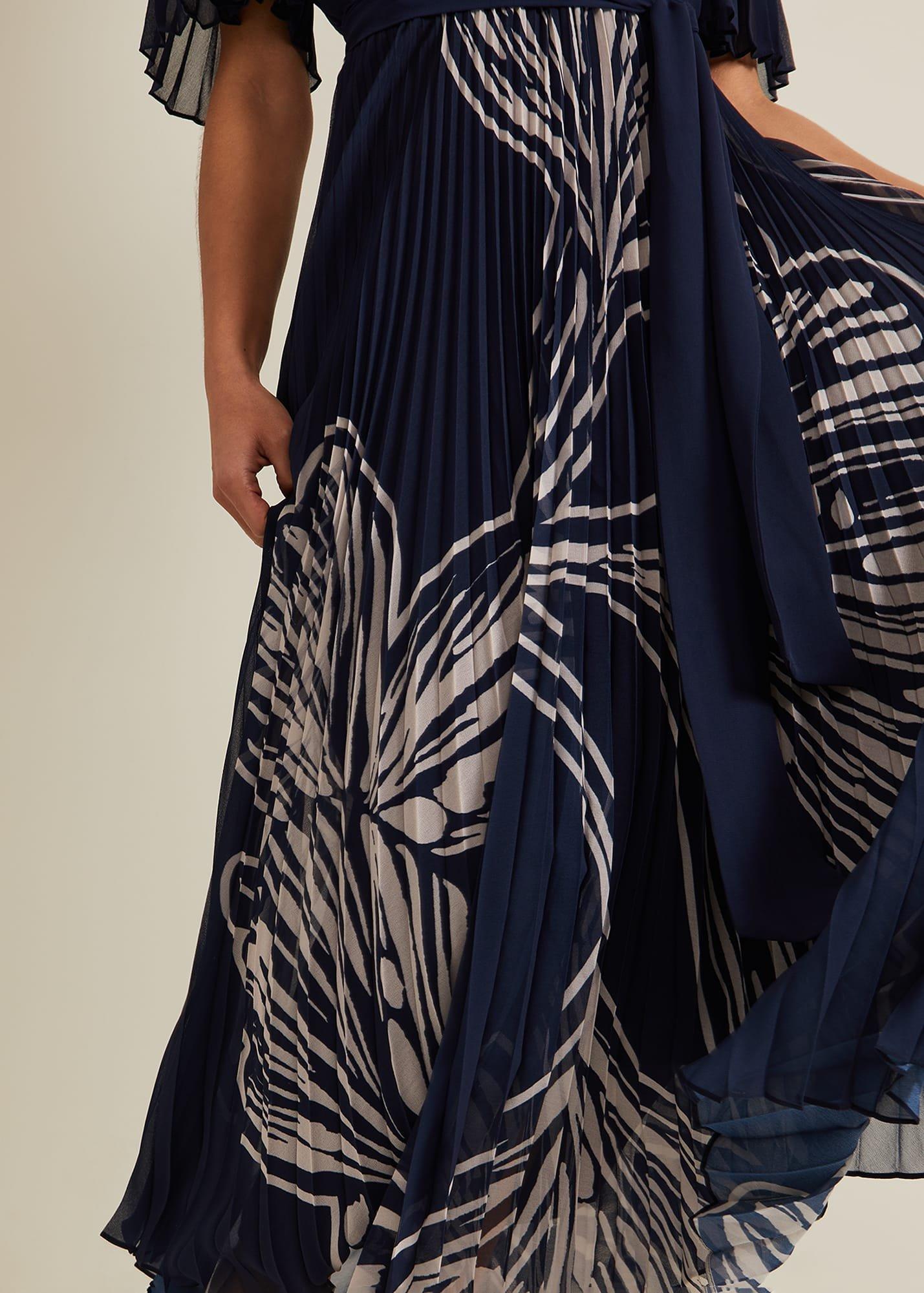 Petite Abigail Printed Pleat Midaxi Dress