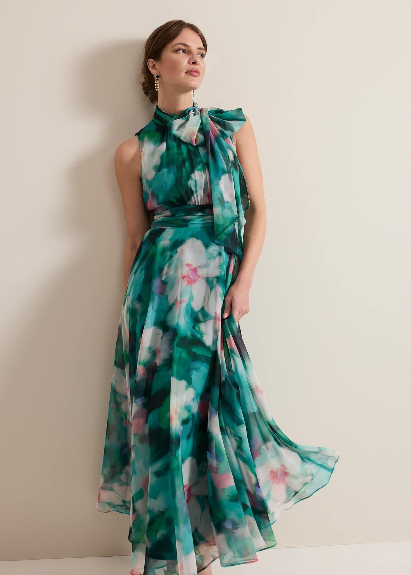 Petite Lucinda Chiffon Print Maxi Dress
