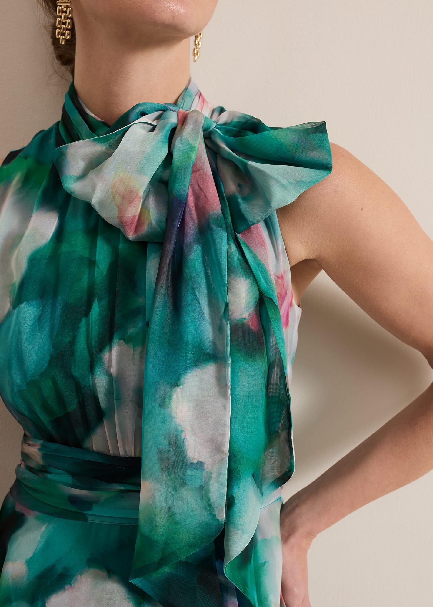 Petite Lucinda Chiffon Print Maxi Dress