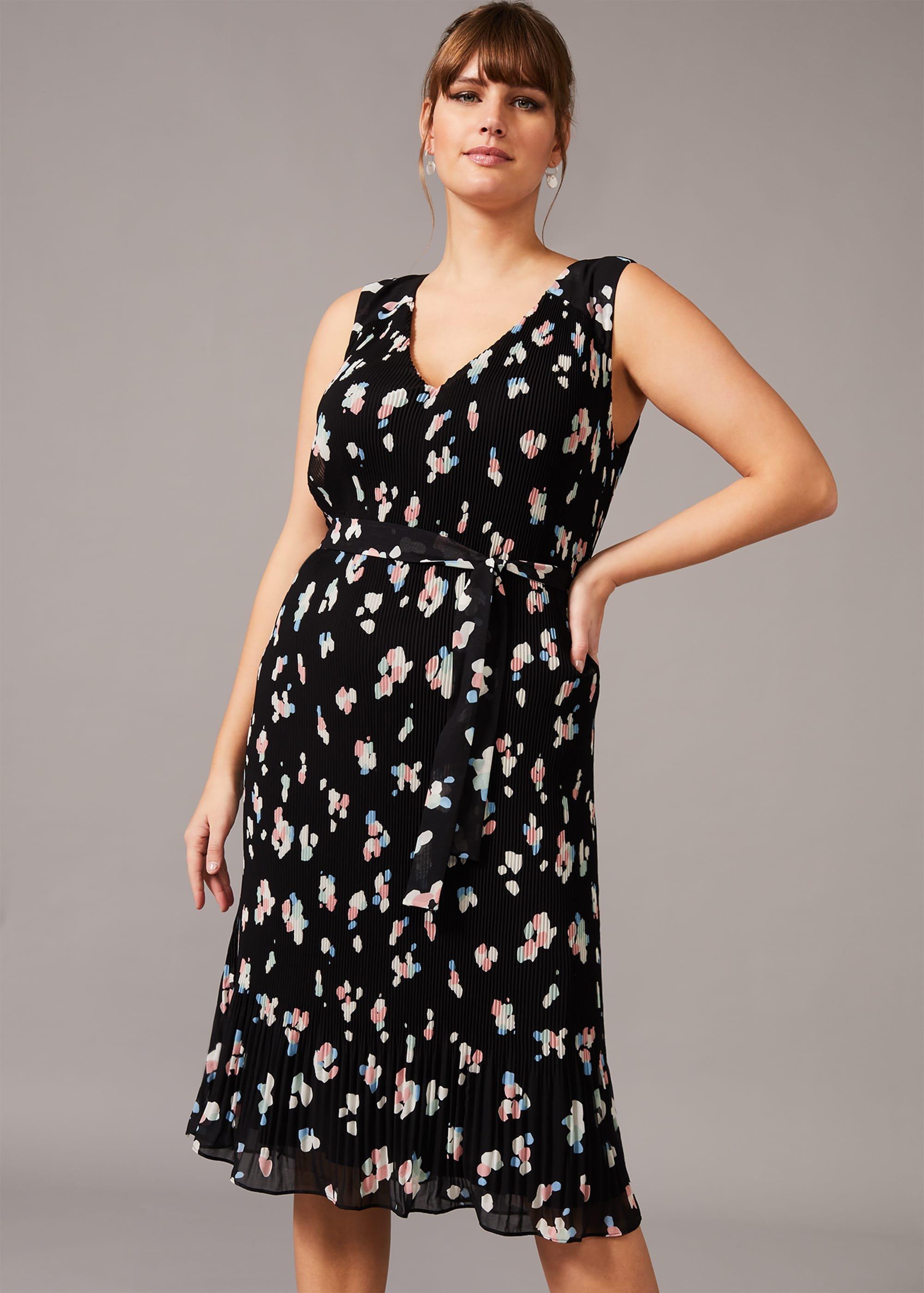 Bailey Spot Plisse Midi Dress