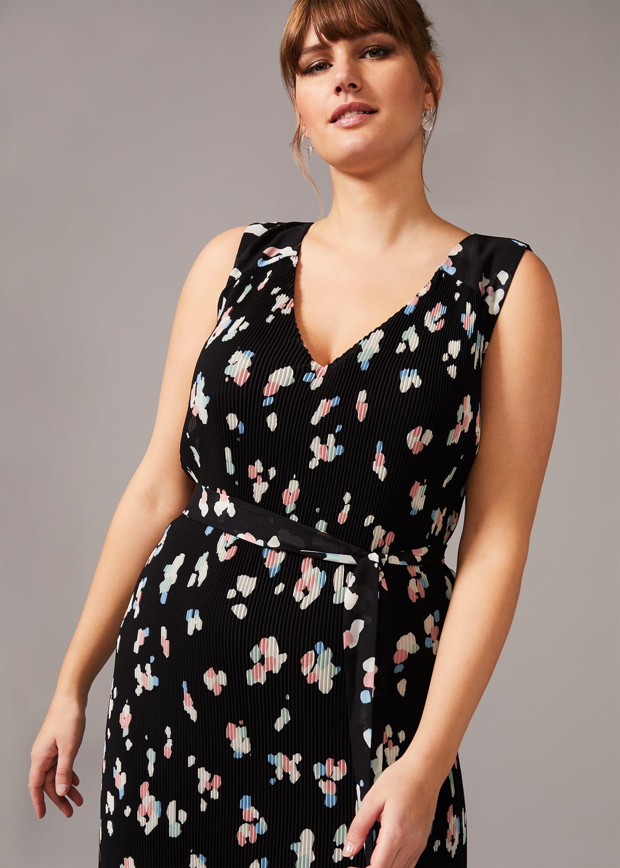 Bailey Spot Plisse Midi Dress
