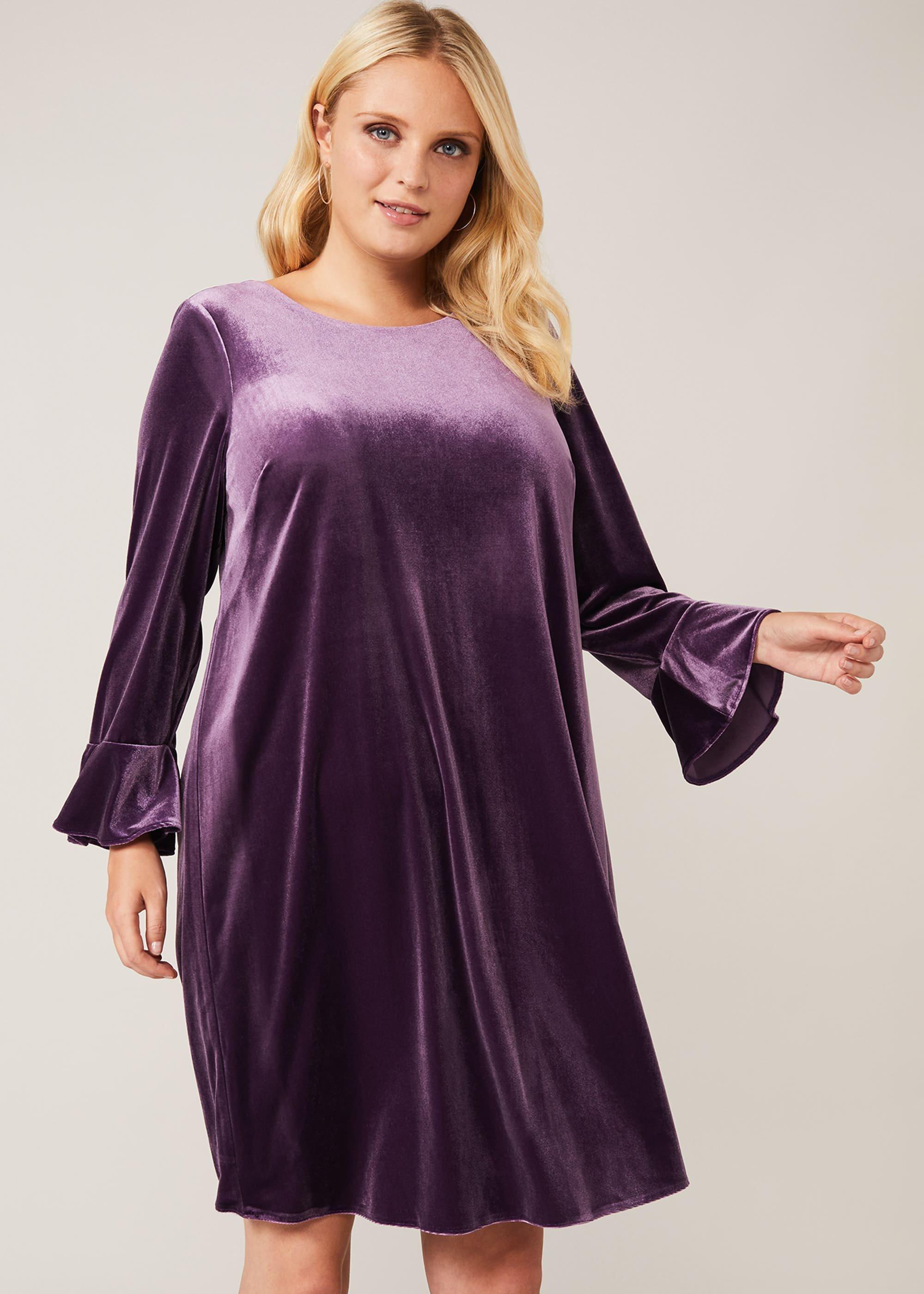 Avery Velvet Dress