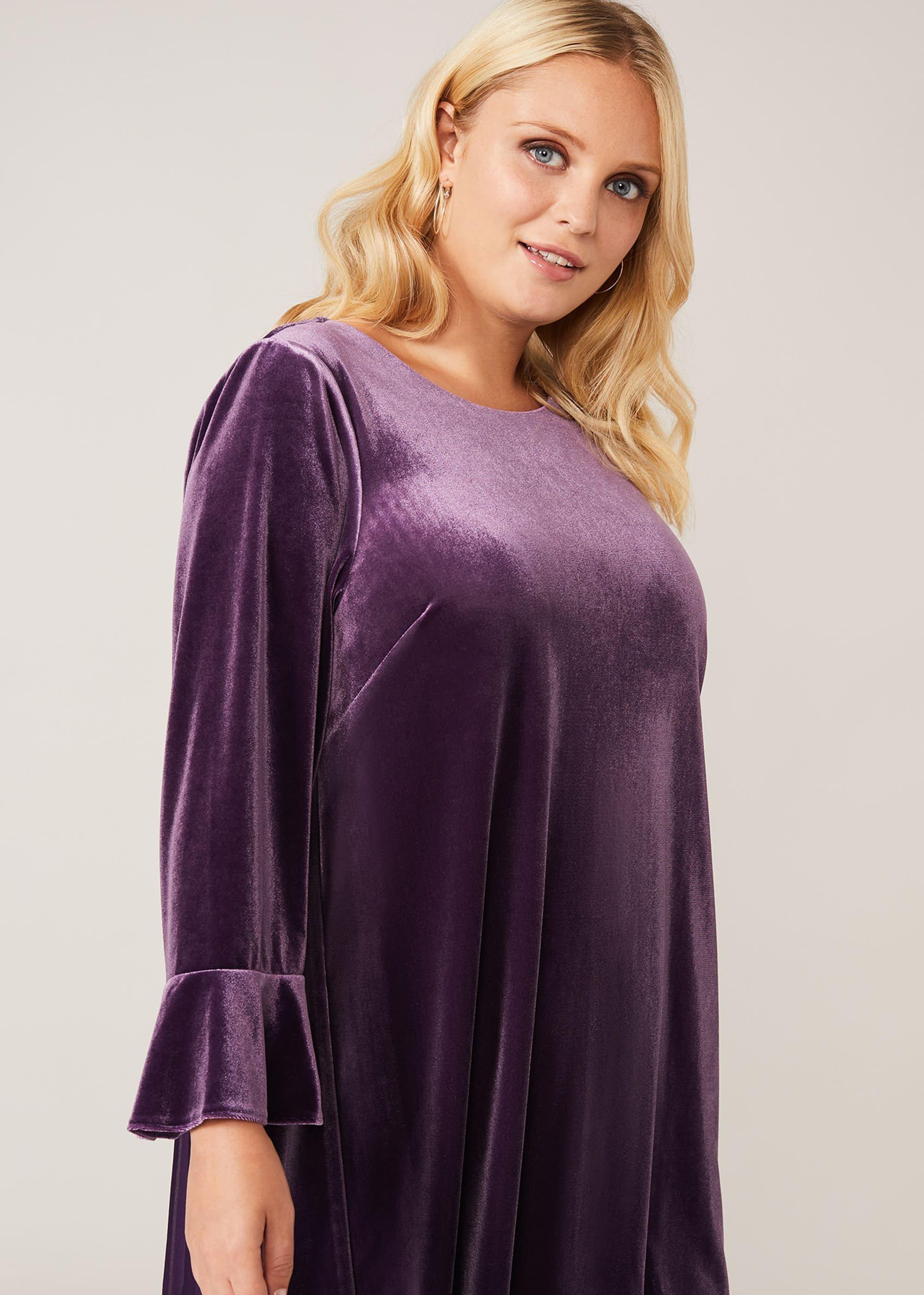 Avery Velvet Dress