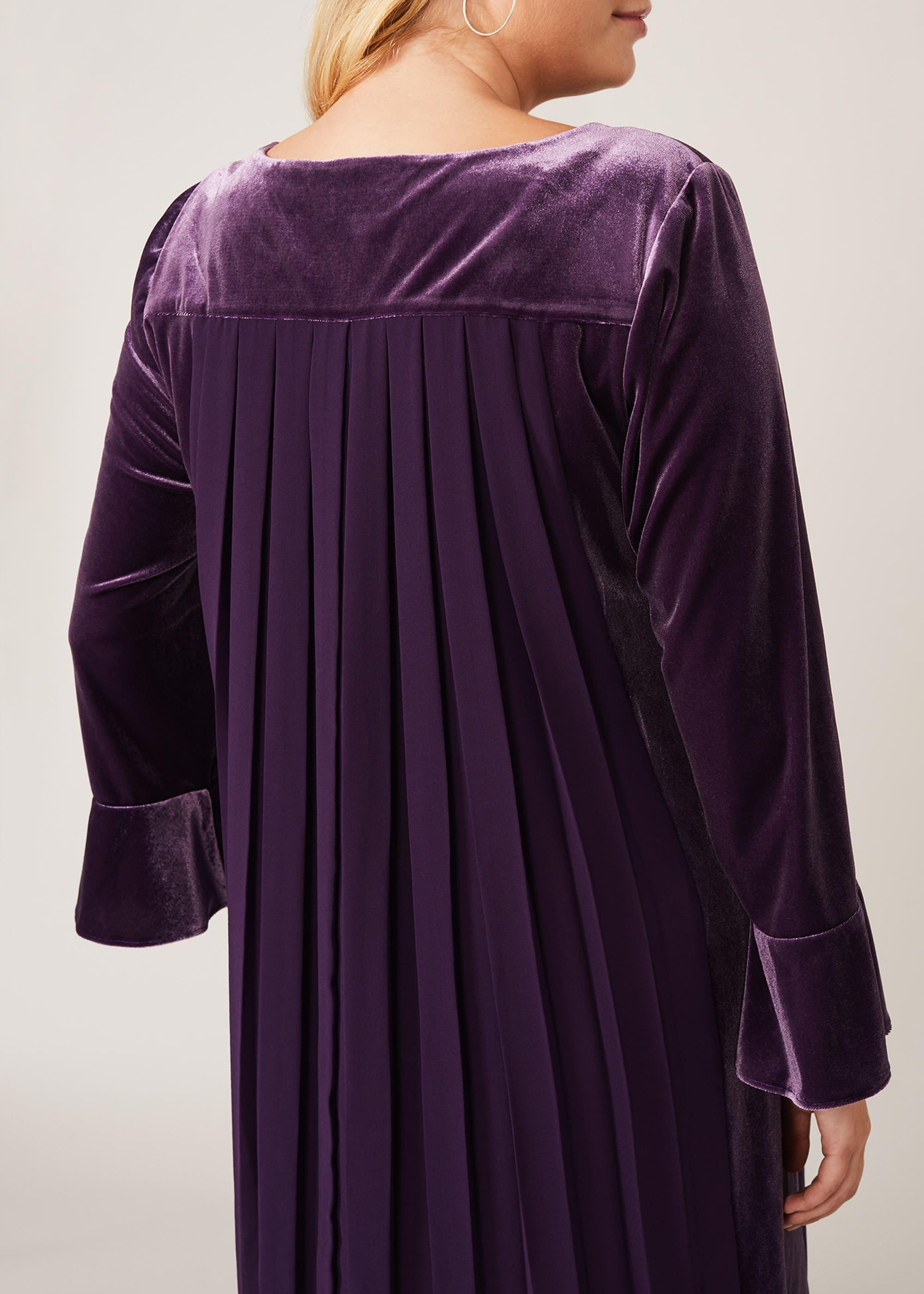 Avery Velvet Dress