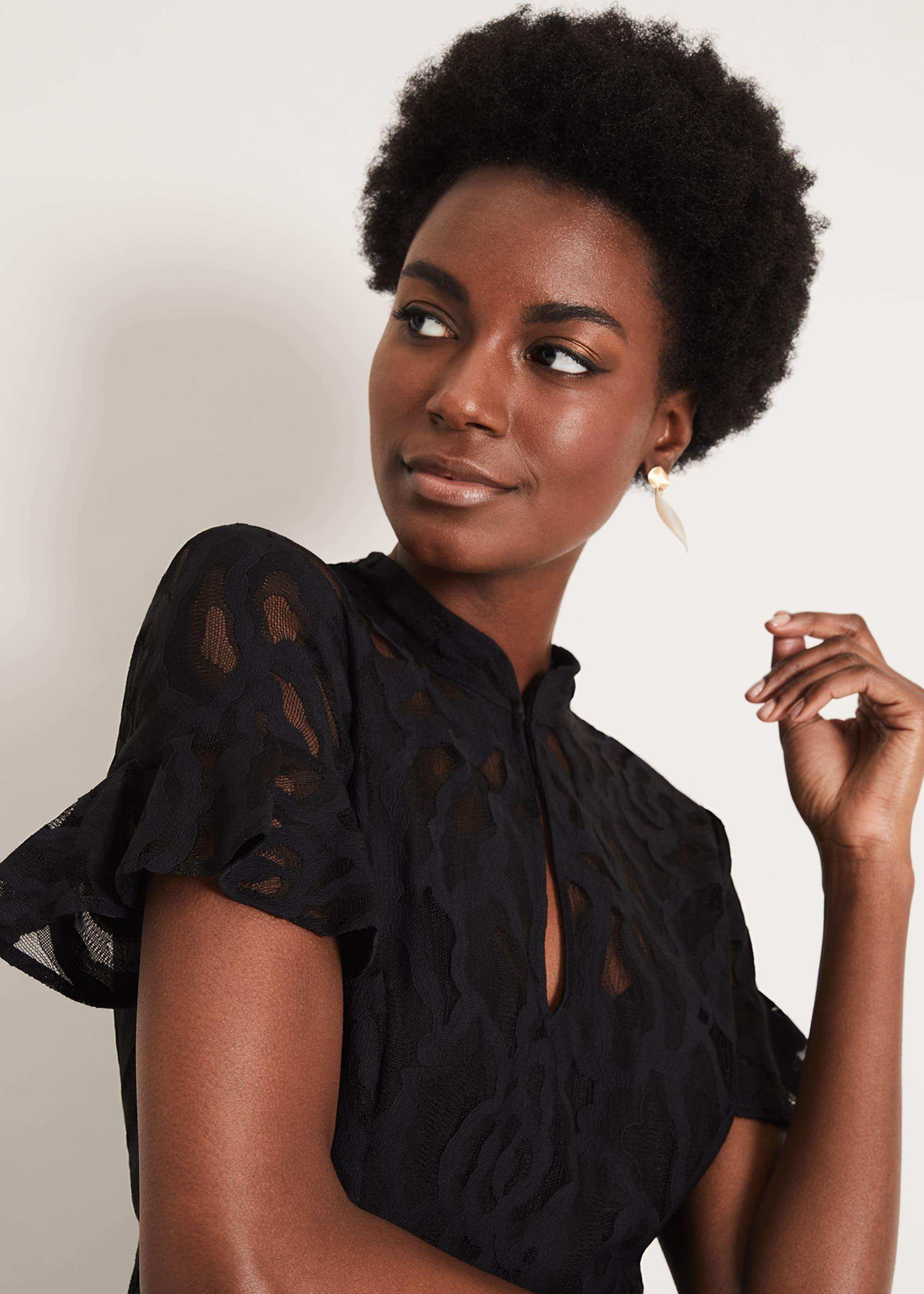 Lulu Lace Maxi Dress