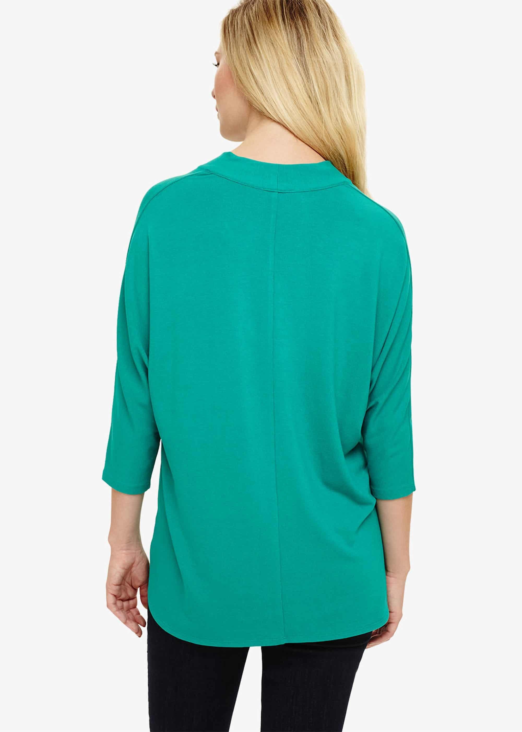 Vanessa V-Neck Top