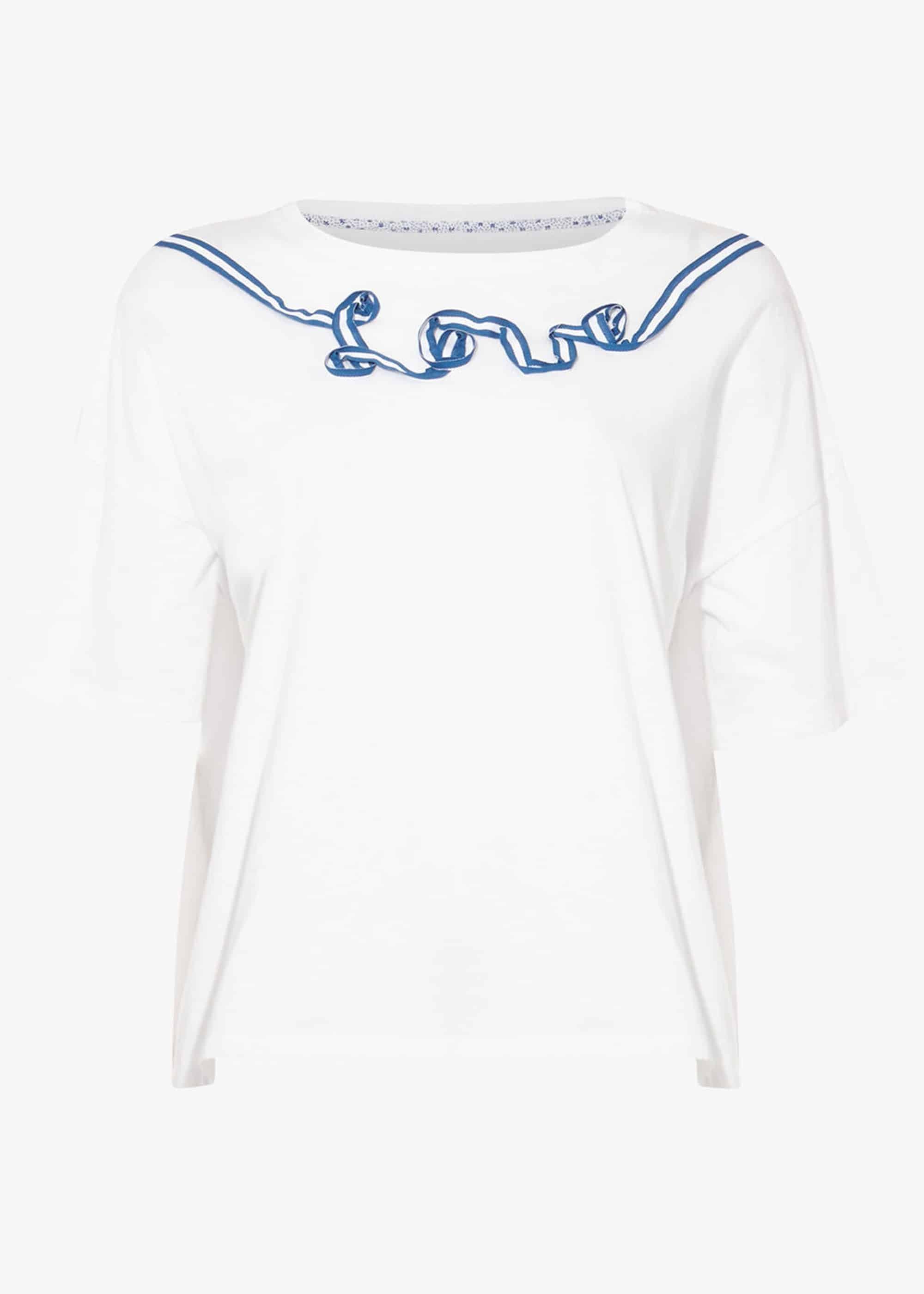 Love T-Shirt