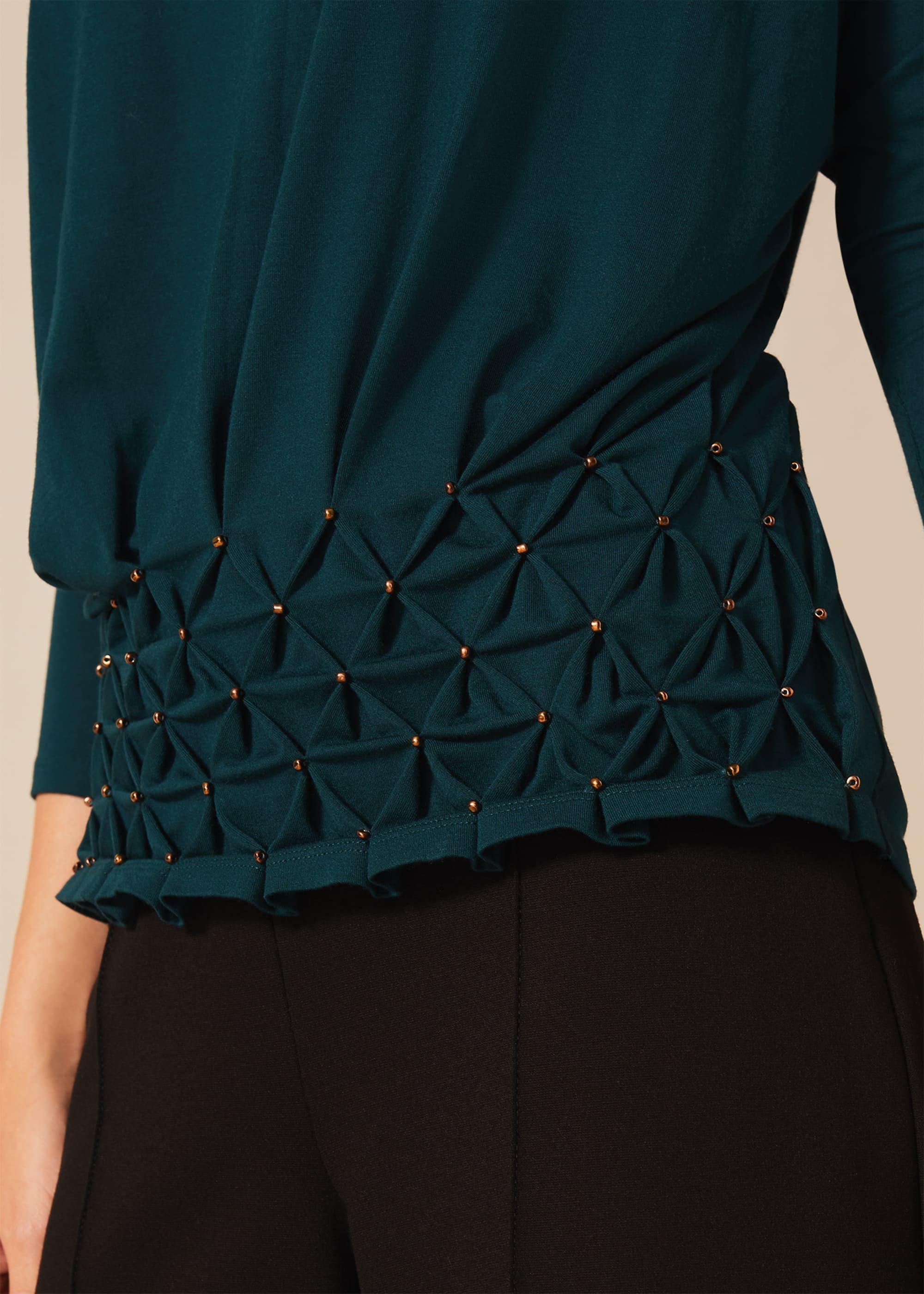 annina-pintuck-hem-top