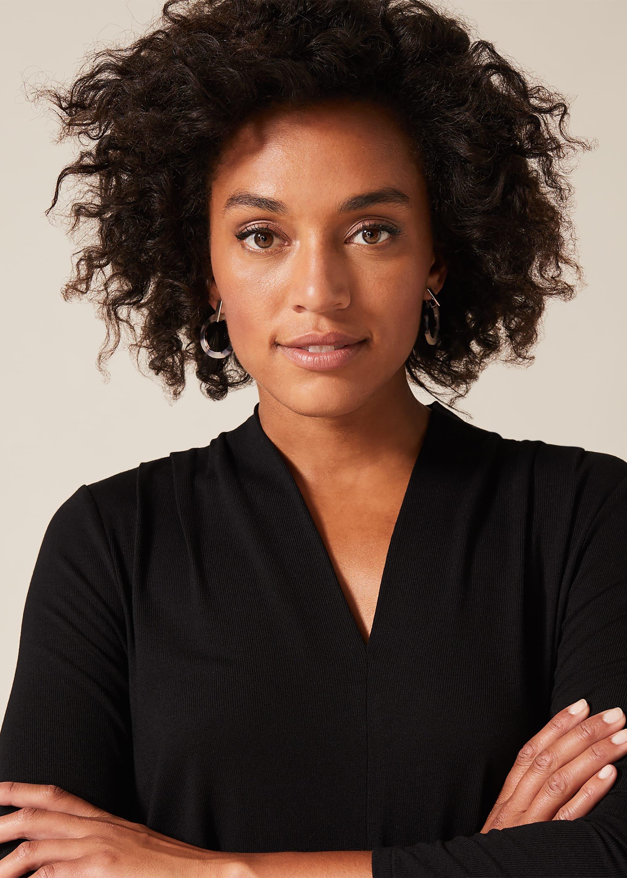 Chrissie V-Neck Swing Top