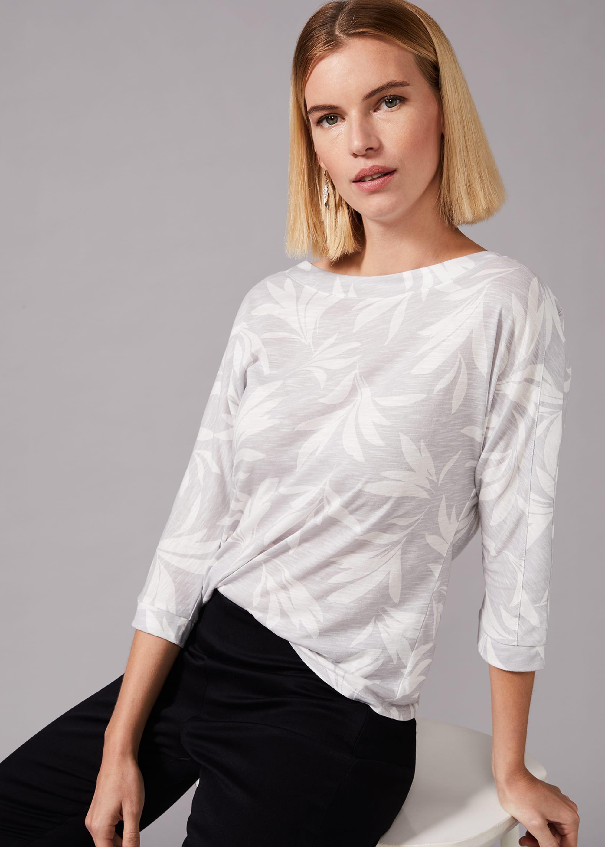 Ahmya Leaf Print Top